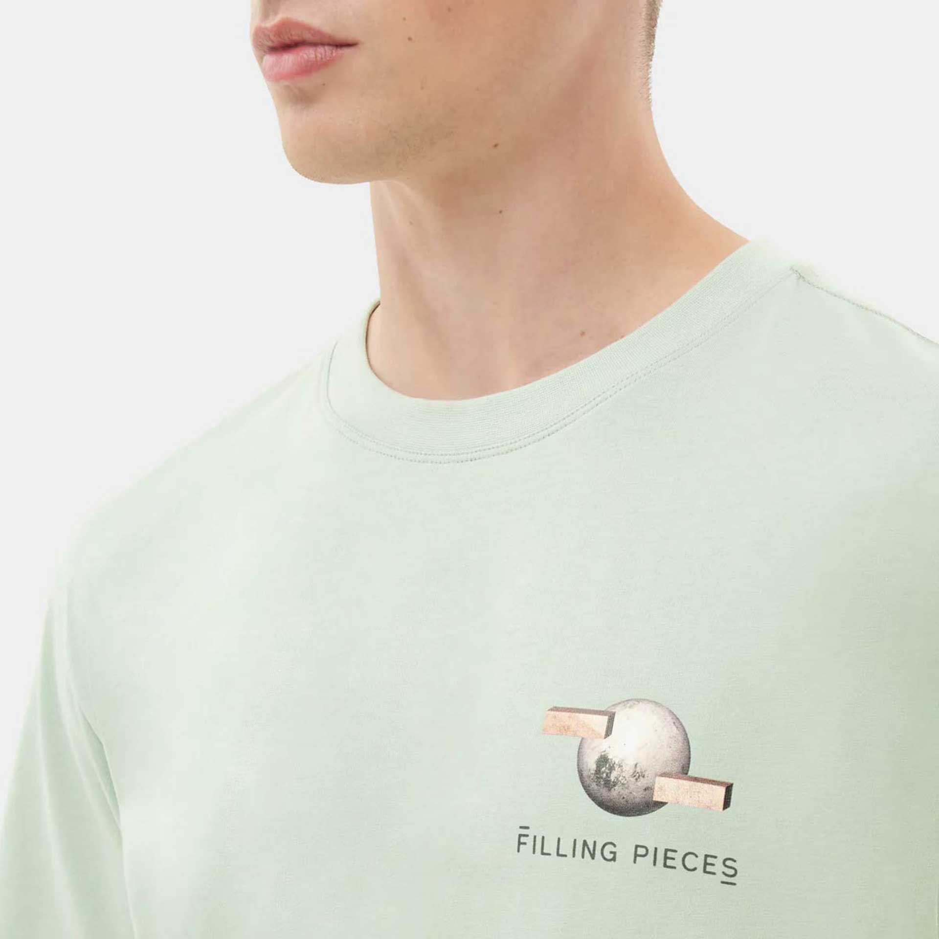 Filling Pieces T-Shirt Balance