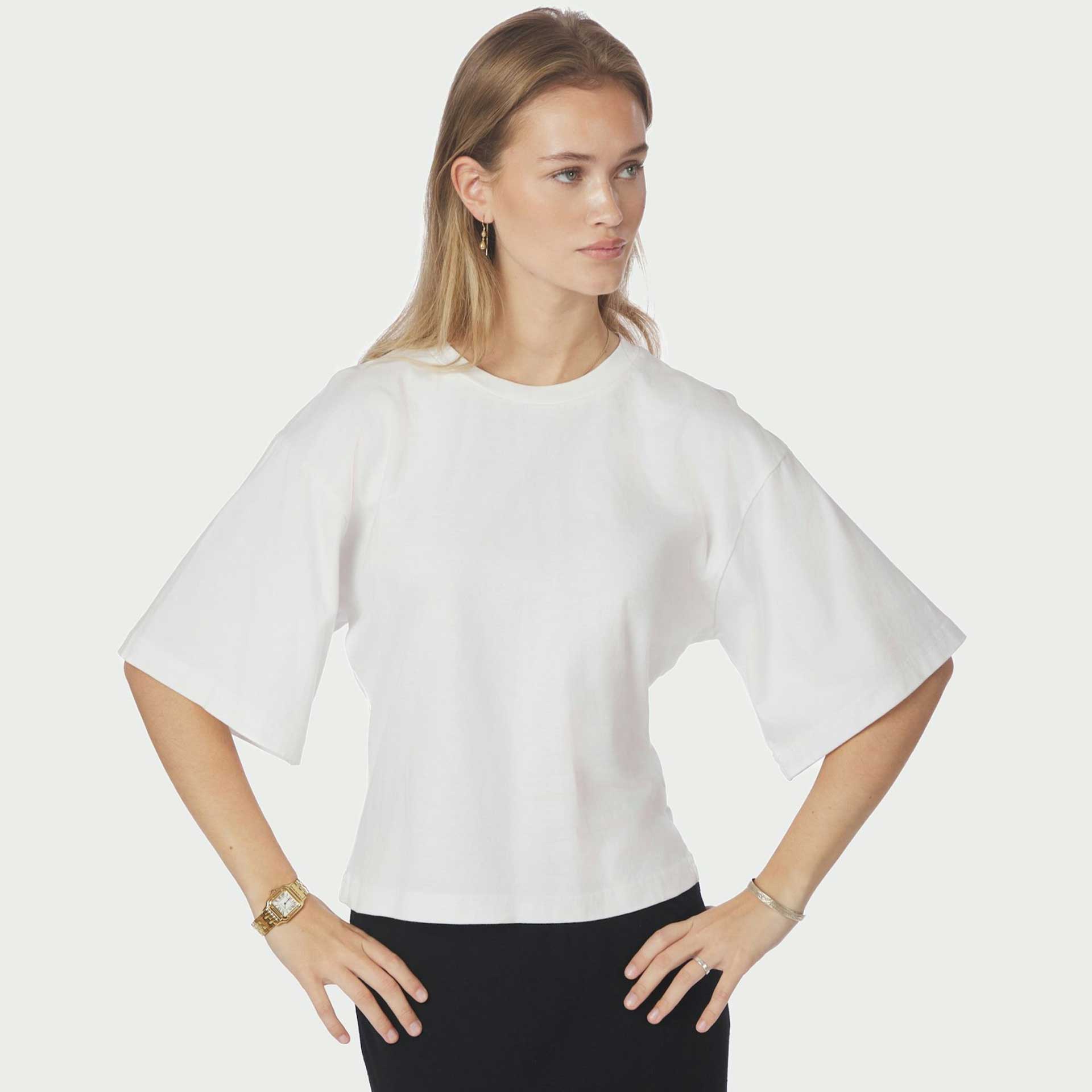 Neo Noir T-Shirt Asha