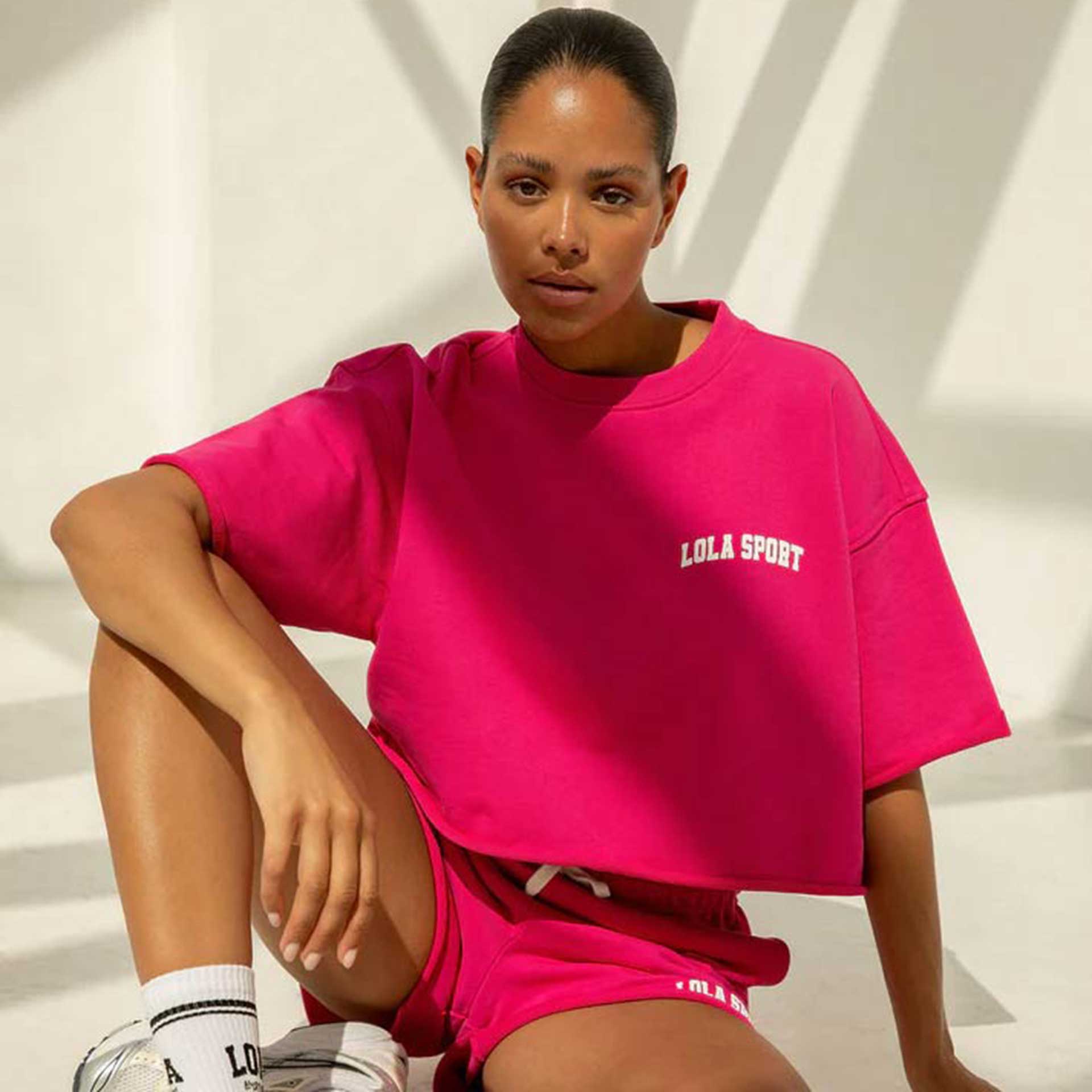 The Lola Club  T-Shirt Amber