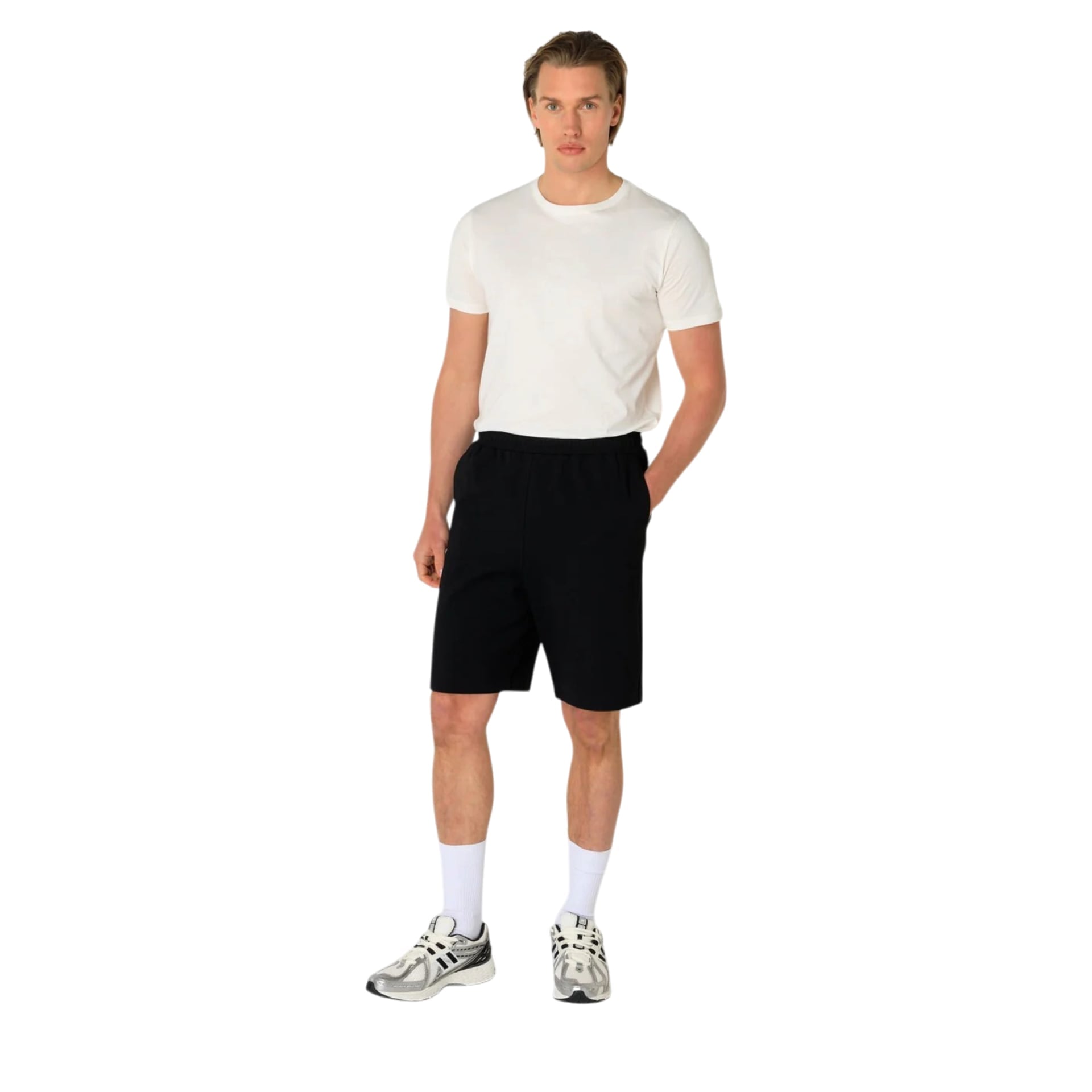 Benk Short Coen