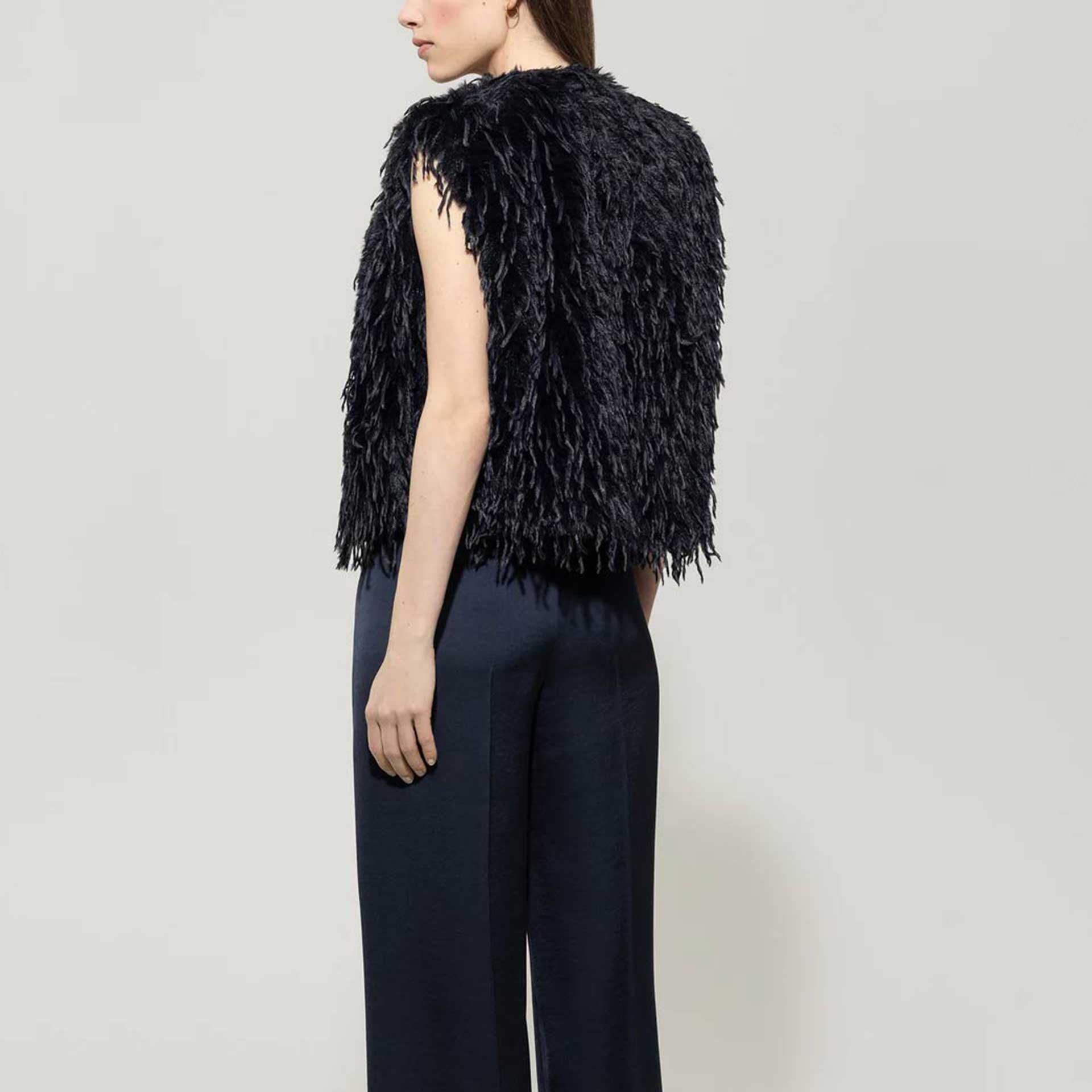 Luisa Cerano Vest