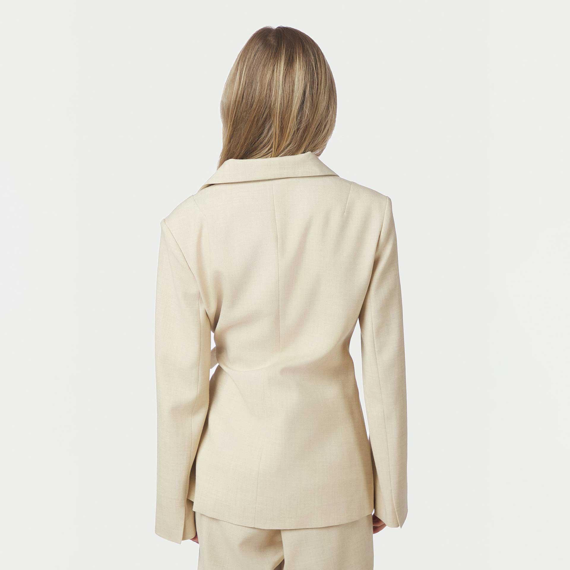 Neo Noir Blazer Carmia