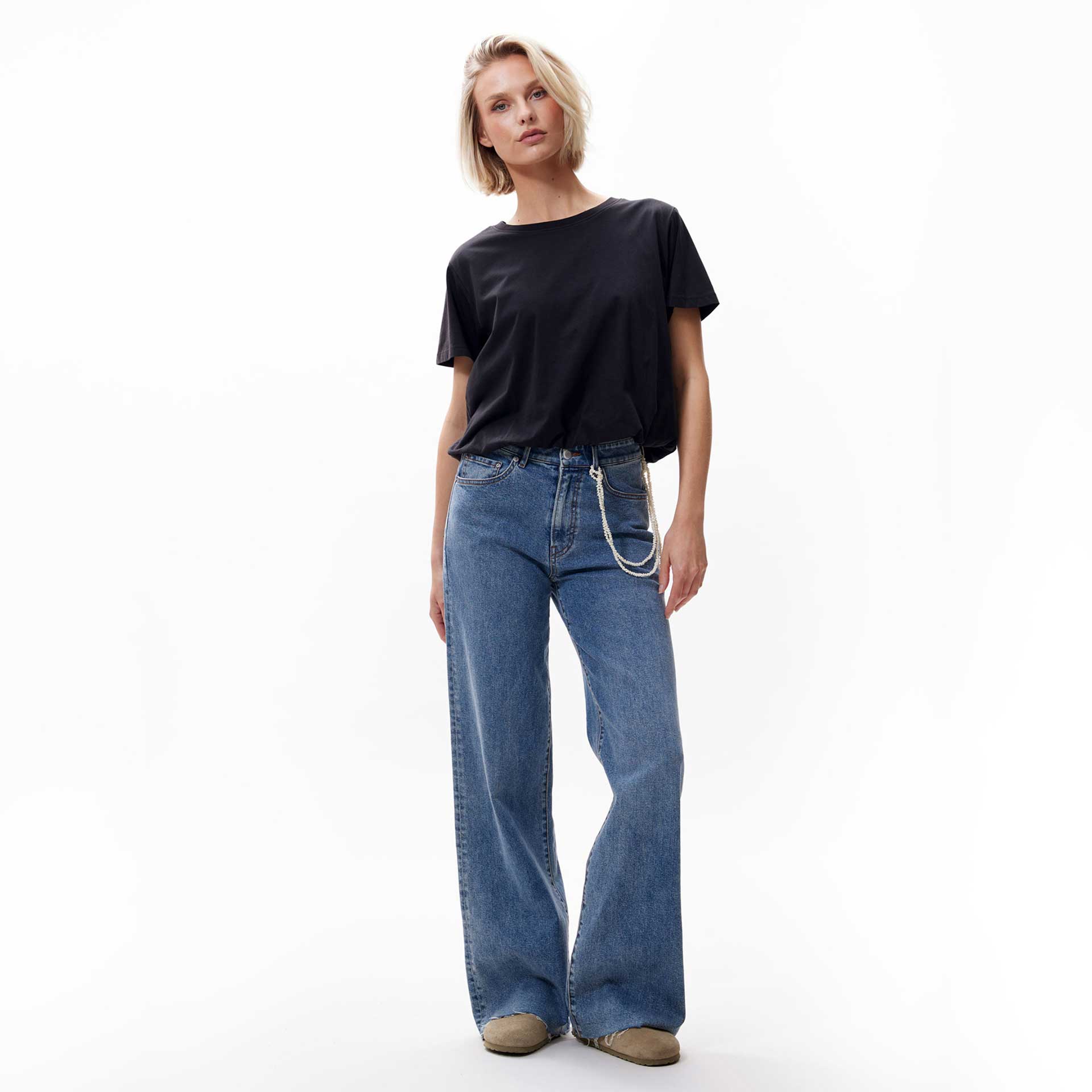 Catwalk Junkie T-shirt