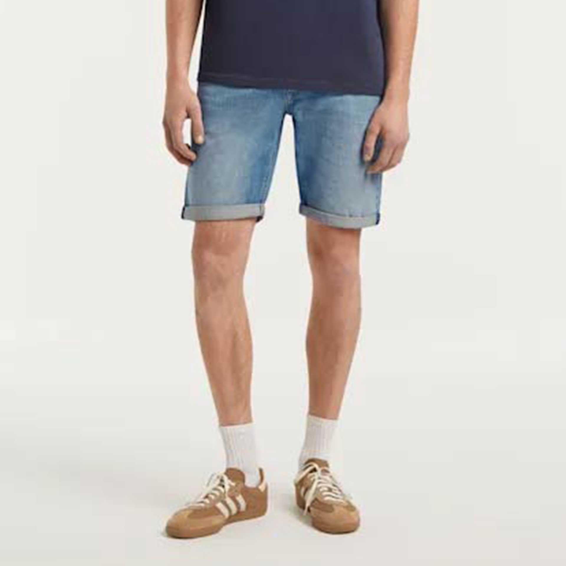 Denham Short Razor