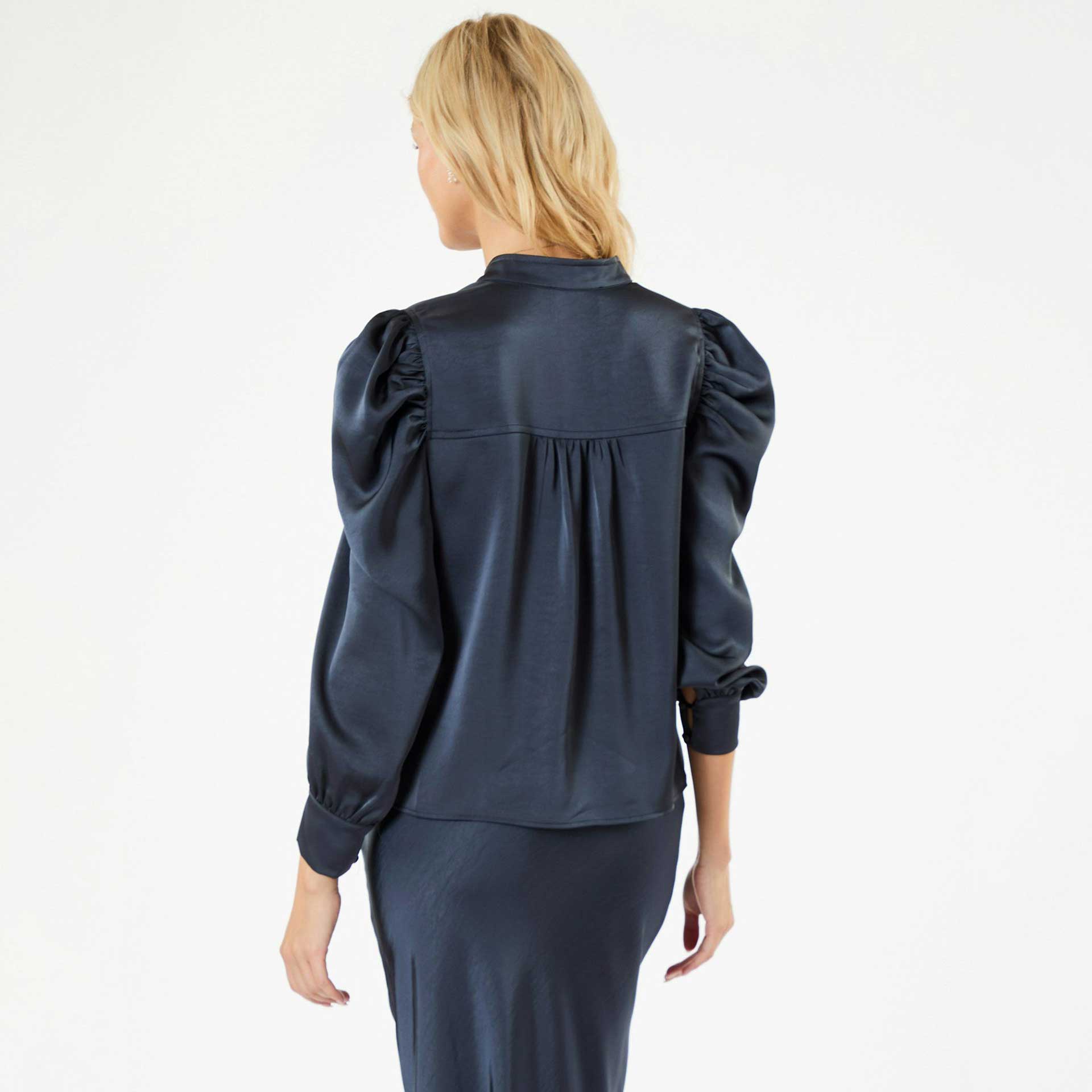 Neo Noir Blouse Rosslyn