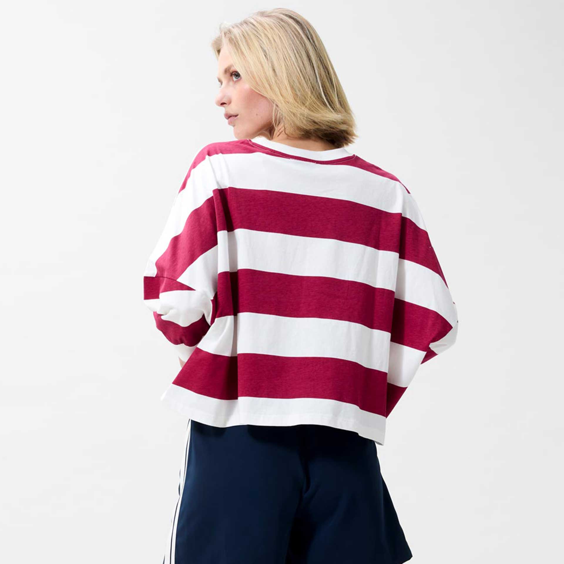 Catwalk Junkie T-shirt