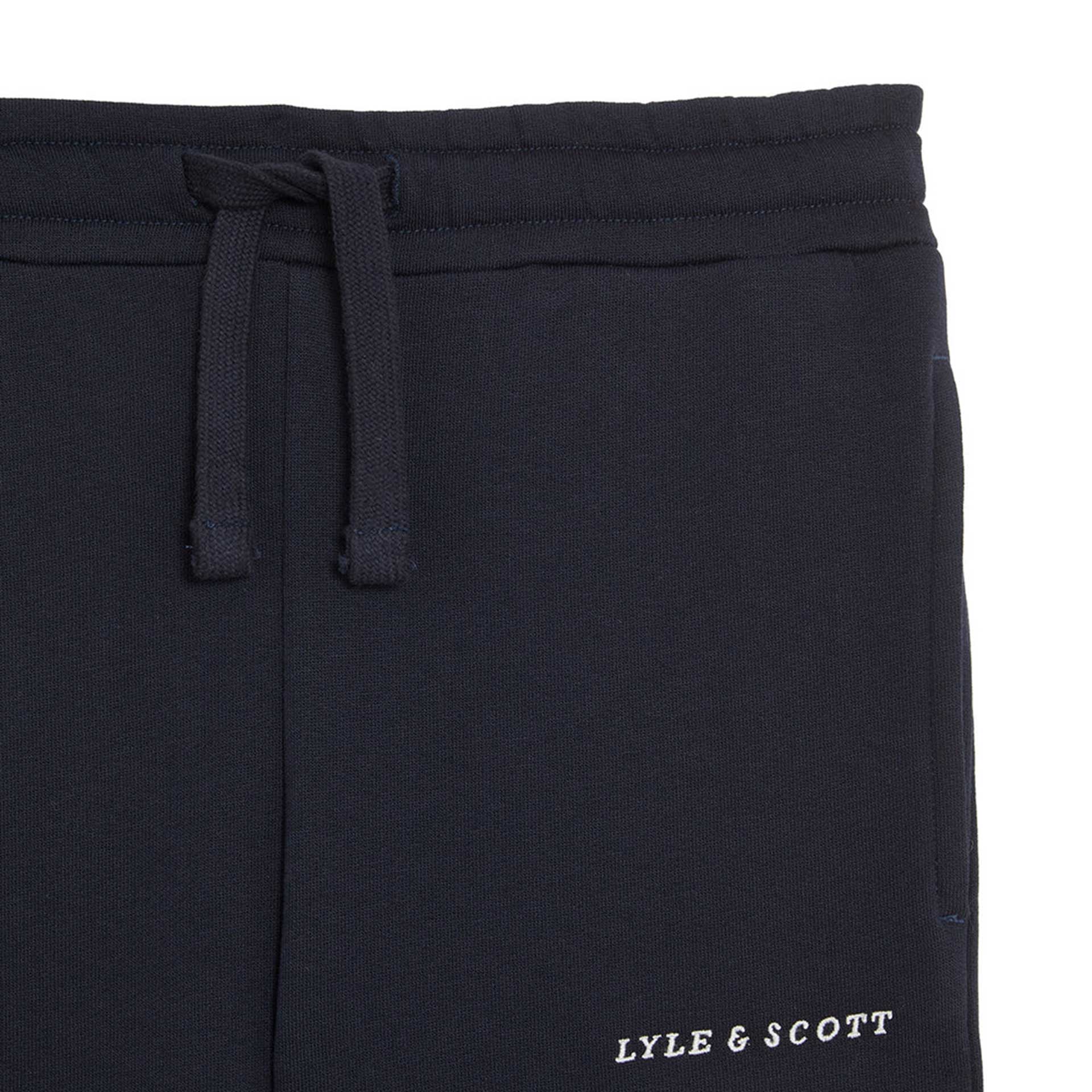 Lyle & Scott Broek script embroidery