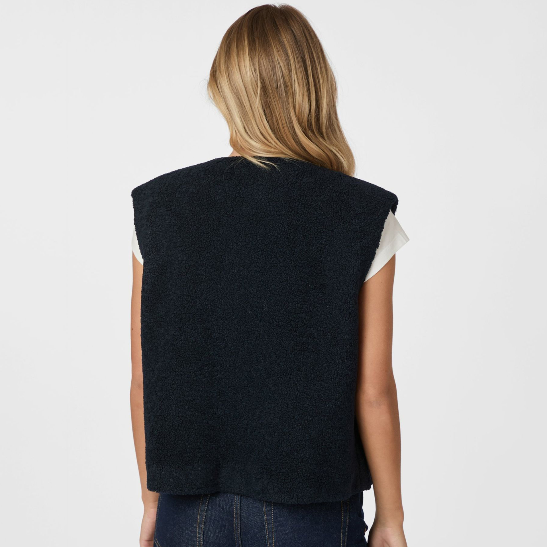 Neo Noir Gilet Anjanna