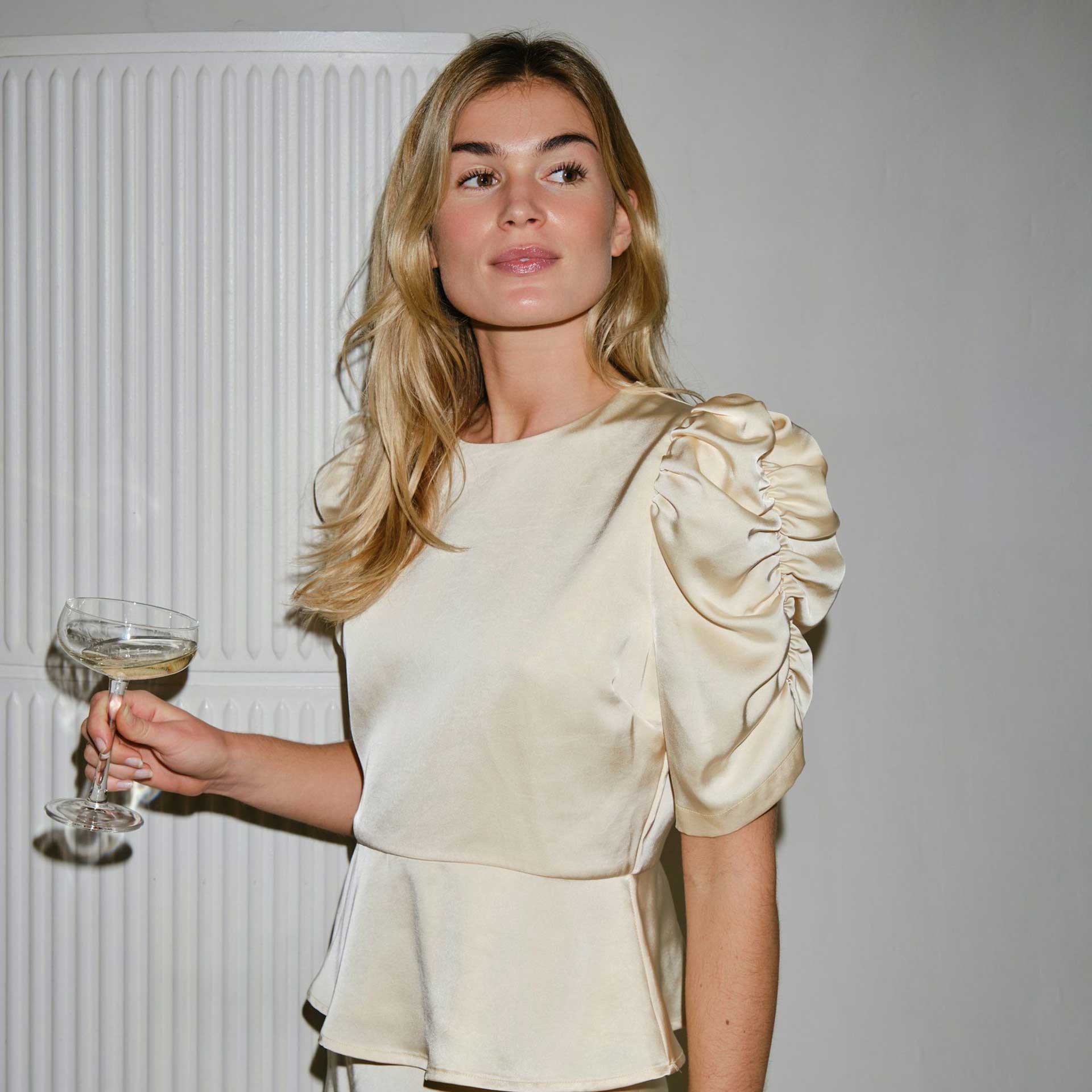 Neo Noir Blouse top Benua Heavy