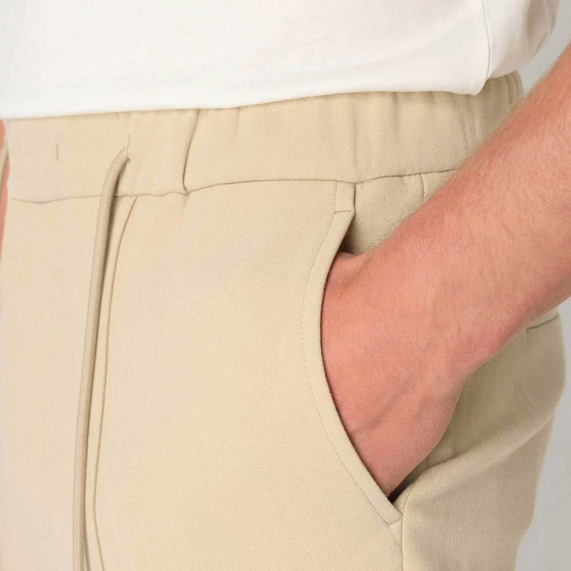 Benk Broek Chiel