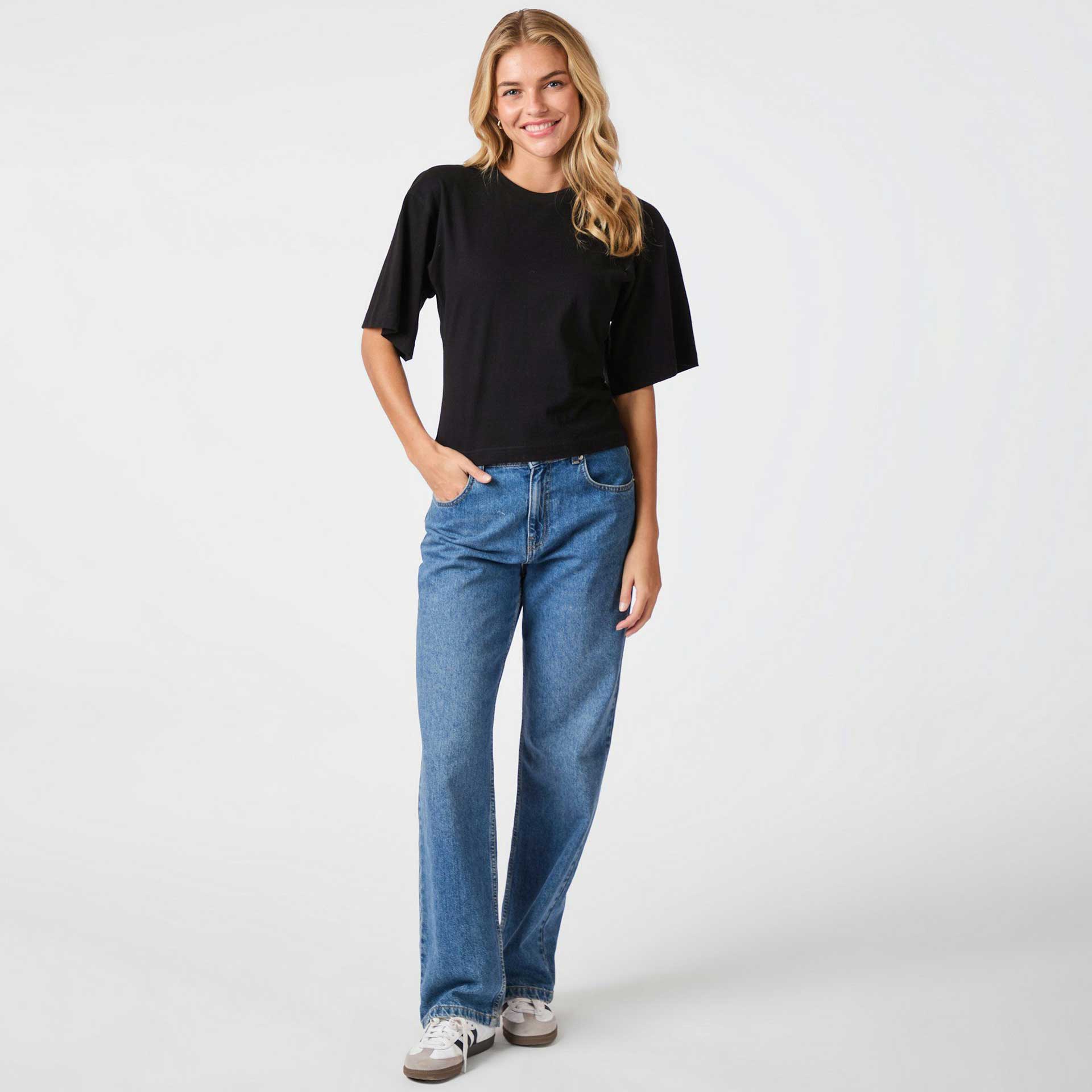 Neo Noir T-Shirt Asha