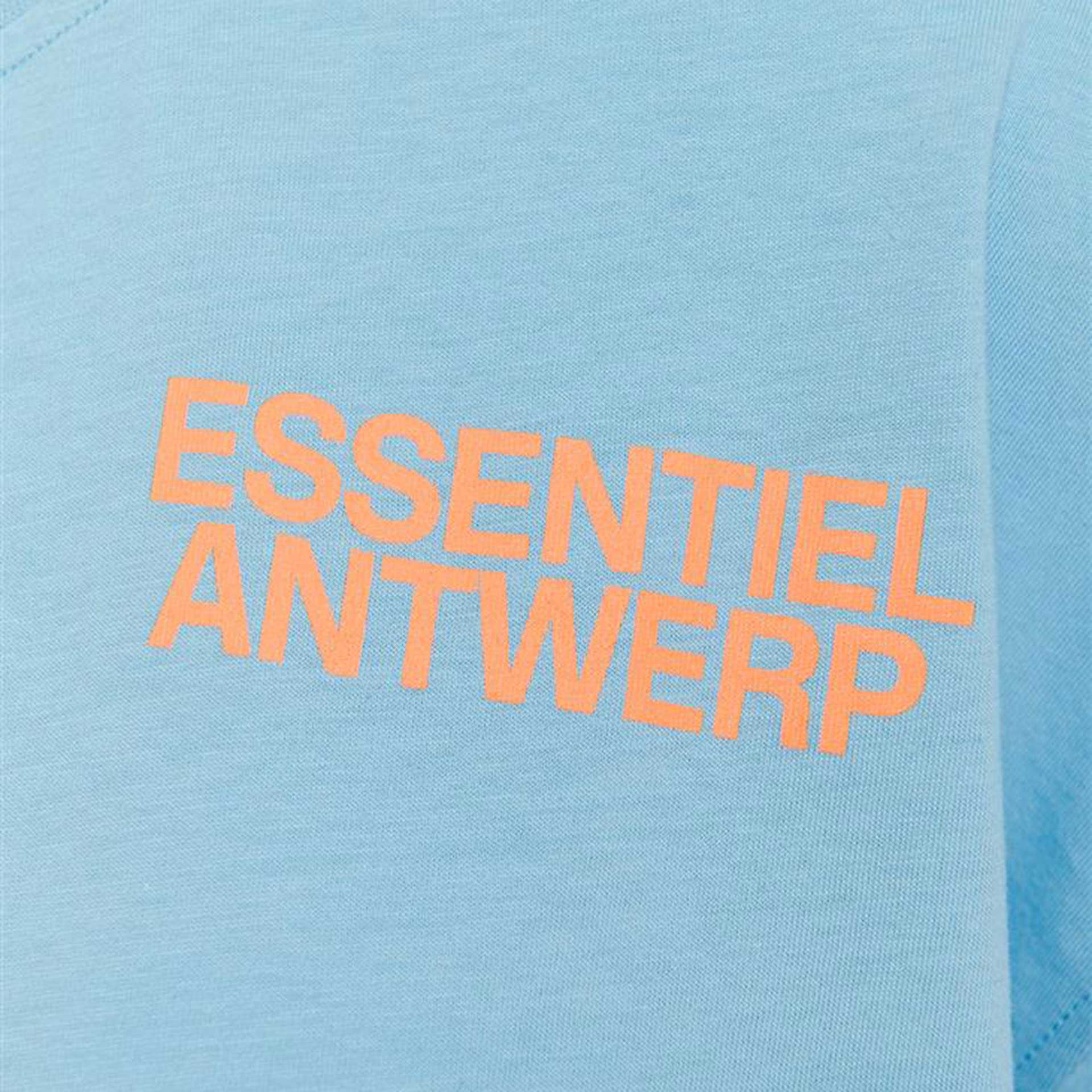 Essentiel T-shirt Fasta 3