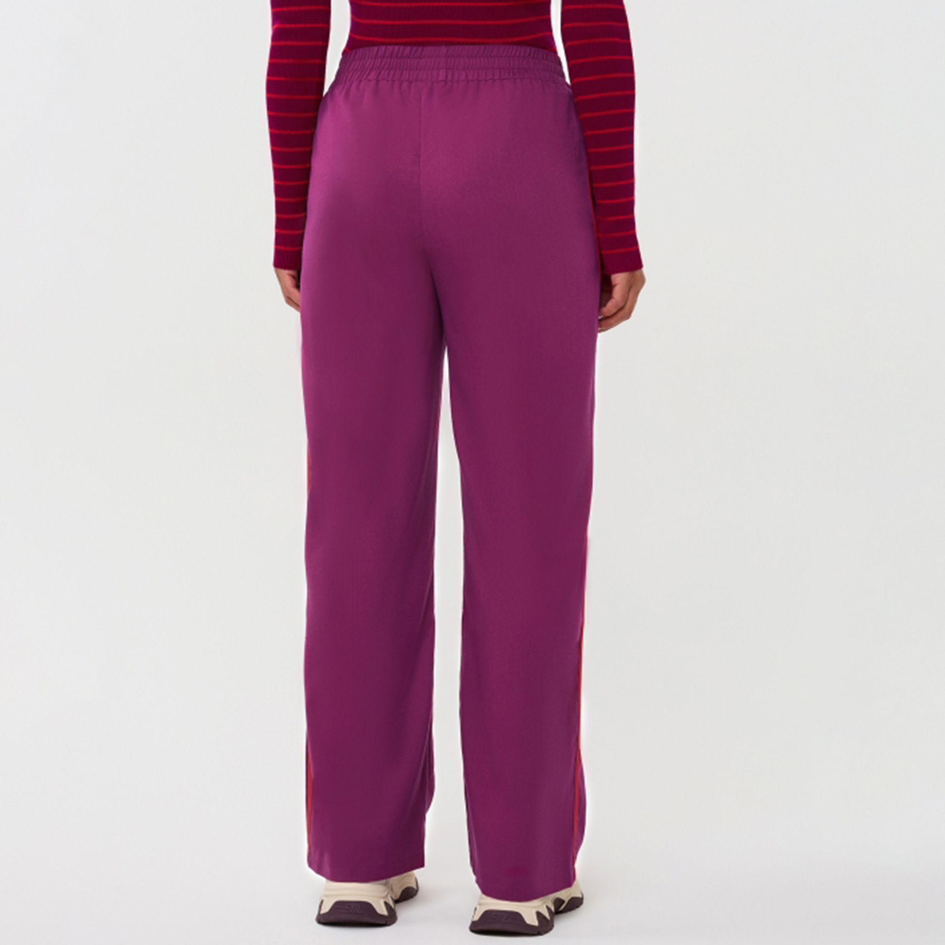 Ydence Broek Zizi