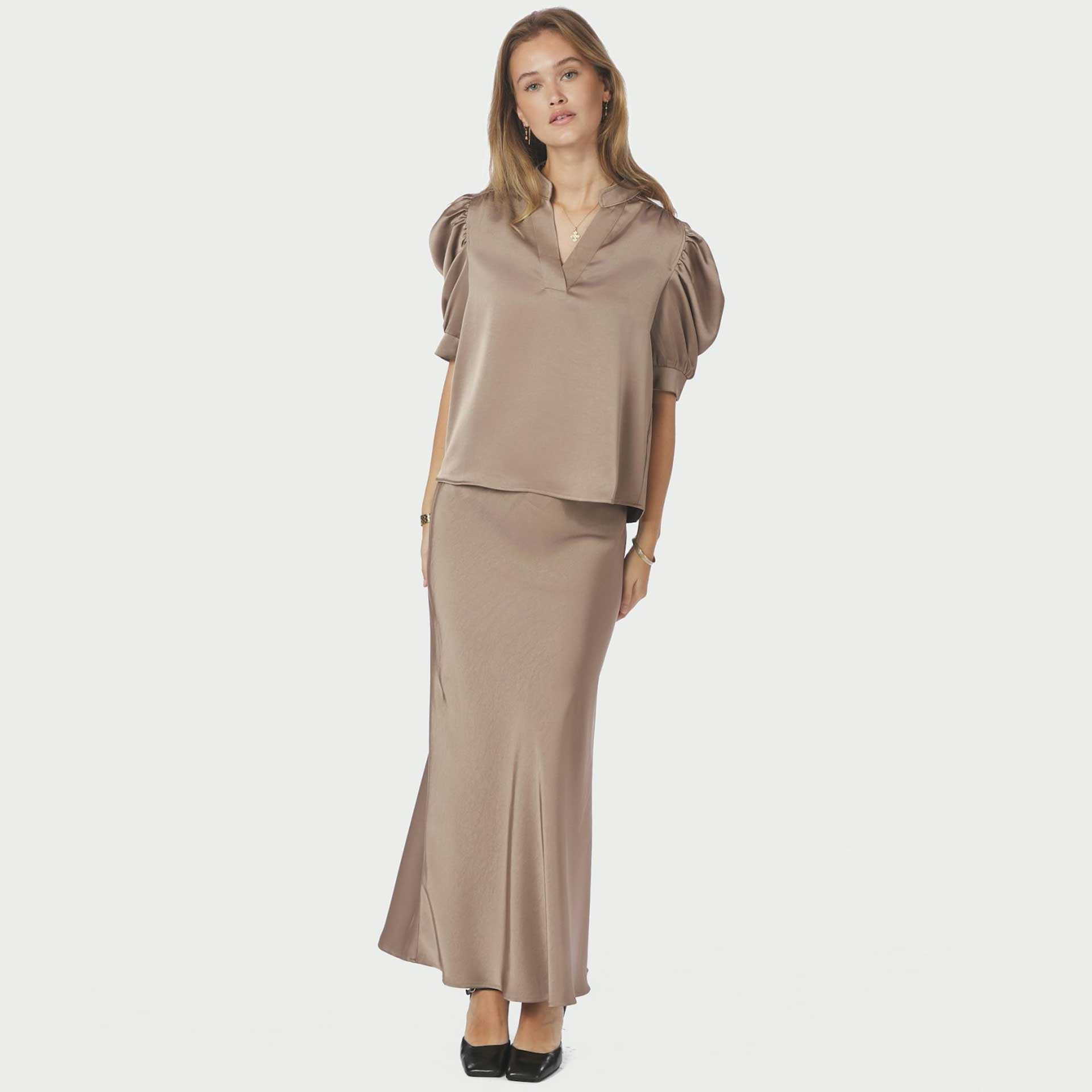 Neo Noir Blouse top Roella