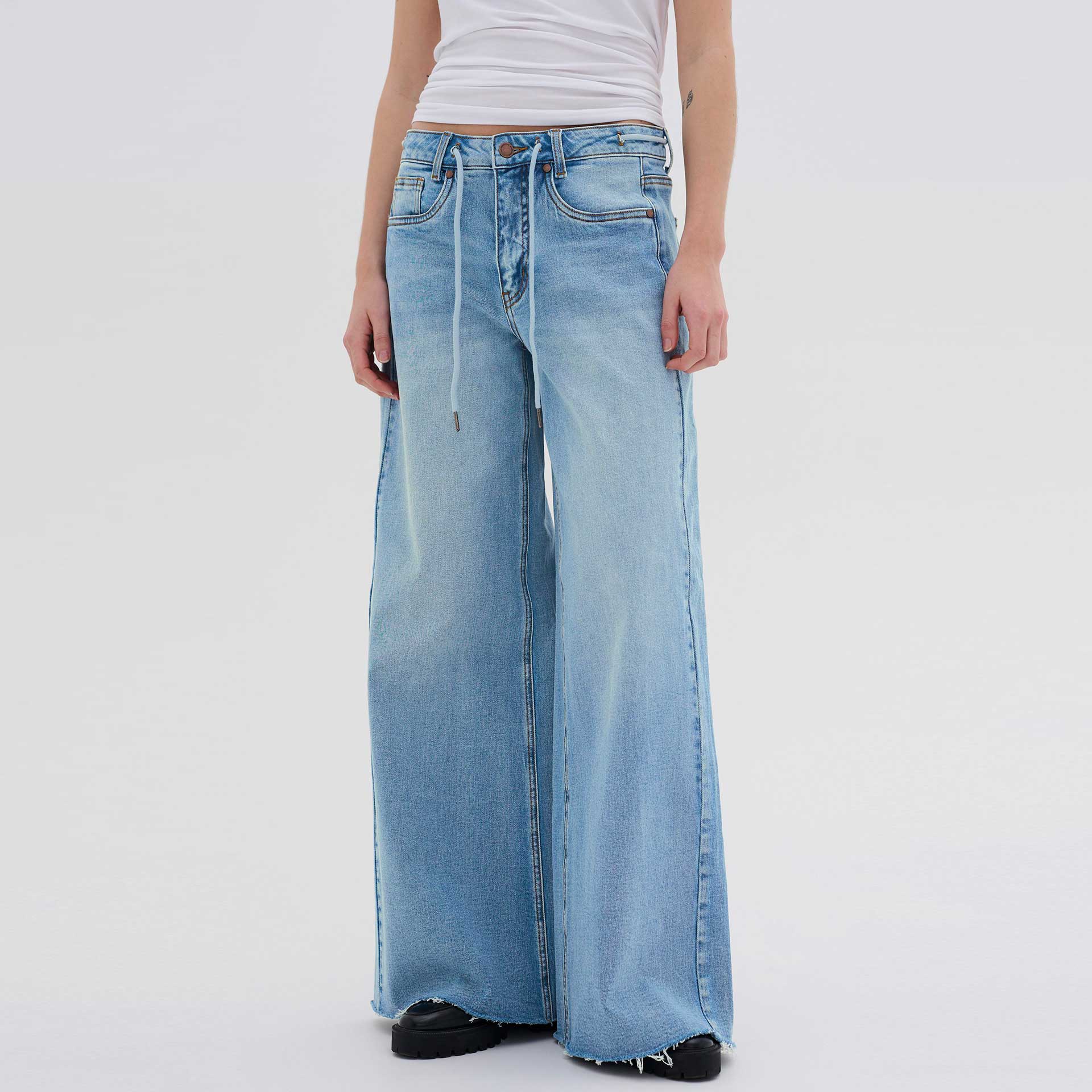 My Essential Wardrobe Jeans Dango