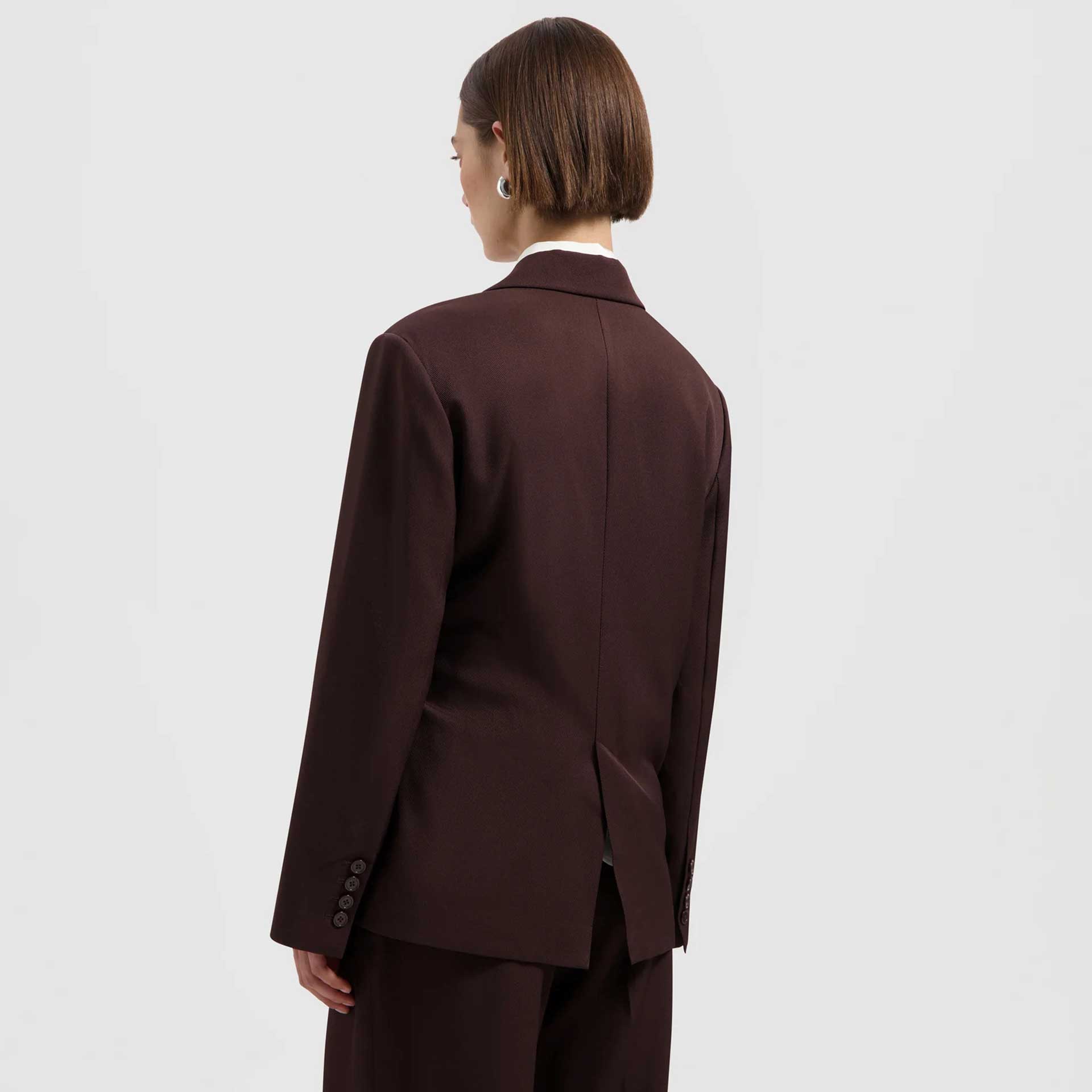 Olaf Hussein Blazer Tie Detail