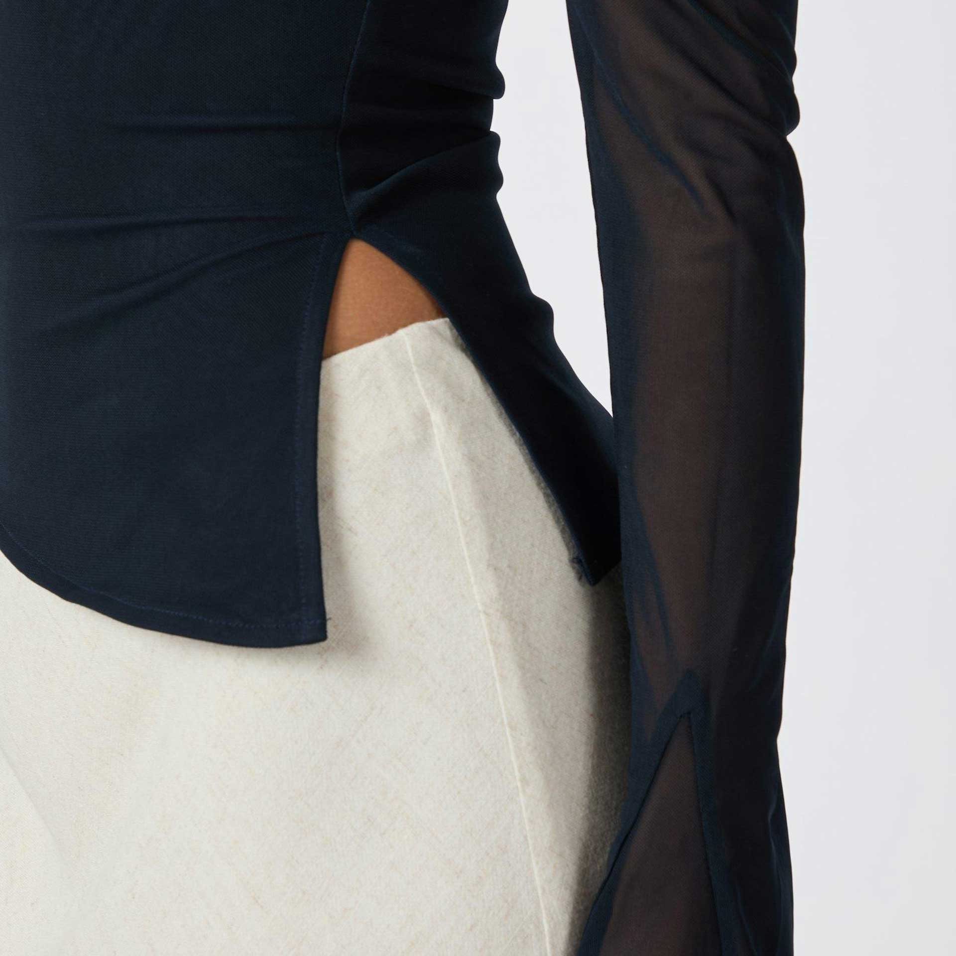 Neo Noir Top Addie