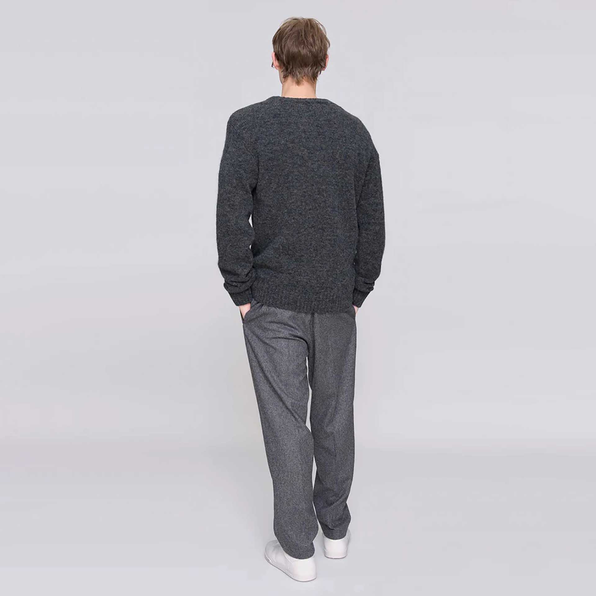 APC Trui Lucas