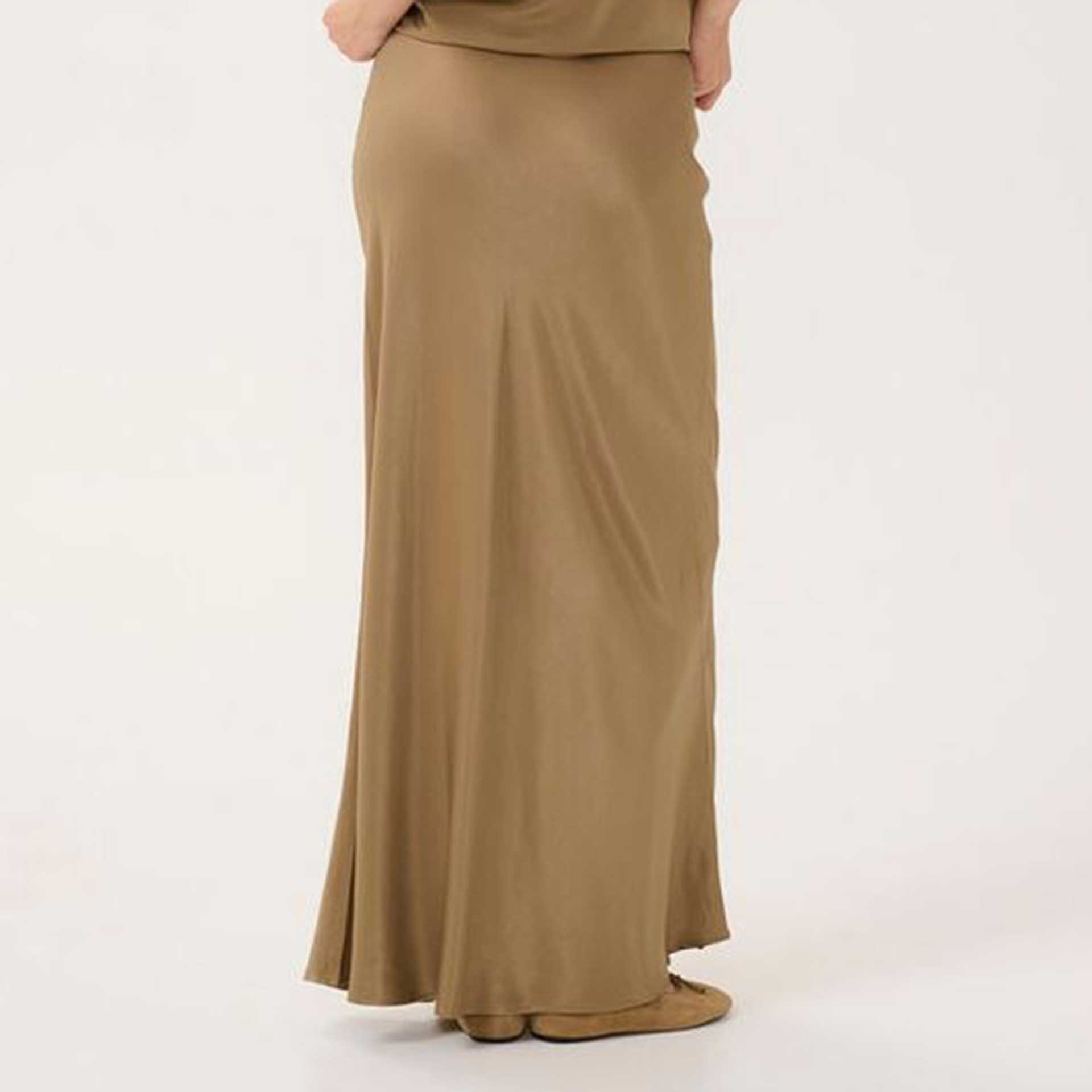 My Essential Wardrobe Rok Estelle