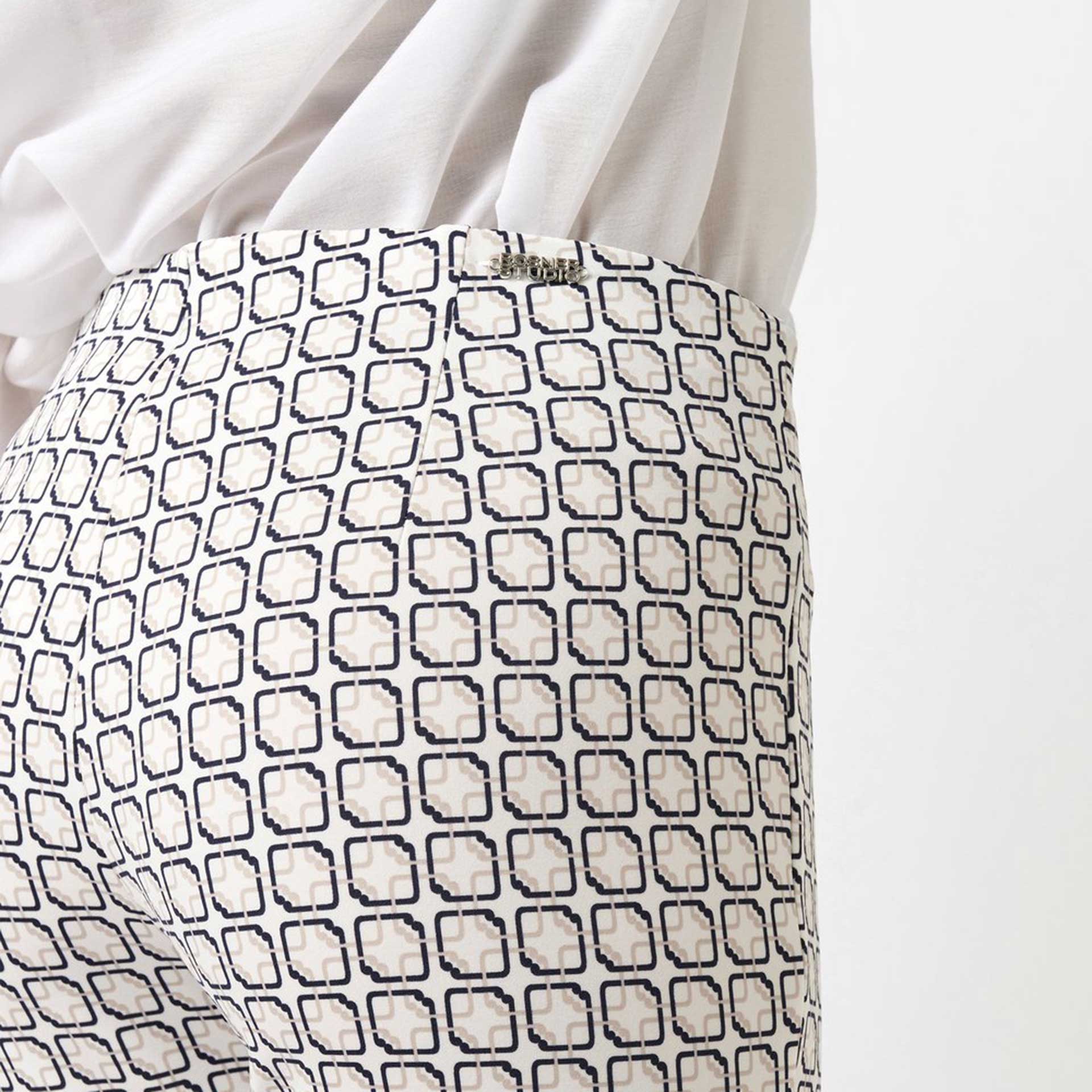 Rosner Broek Alisa