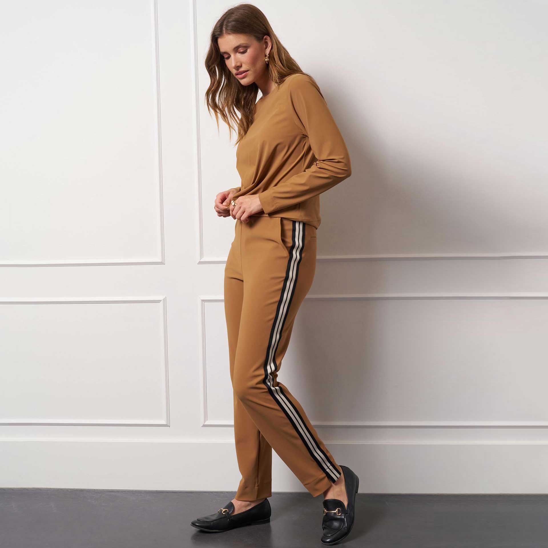 Studio Anneloes Broek Anne