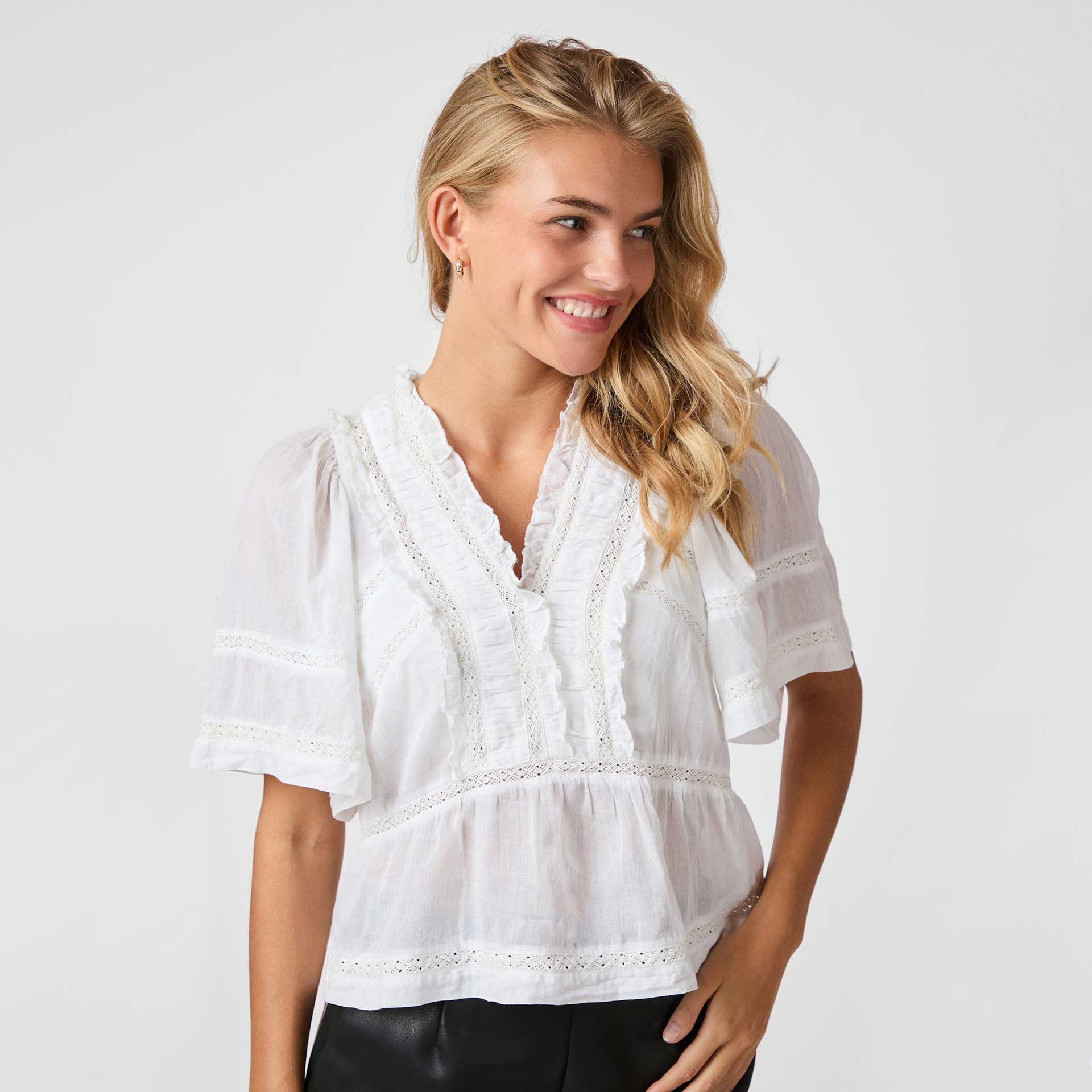 Neo Noir Blouse Evienne