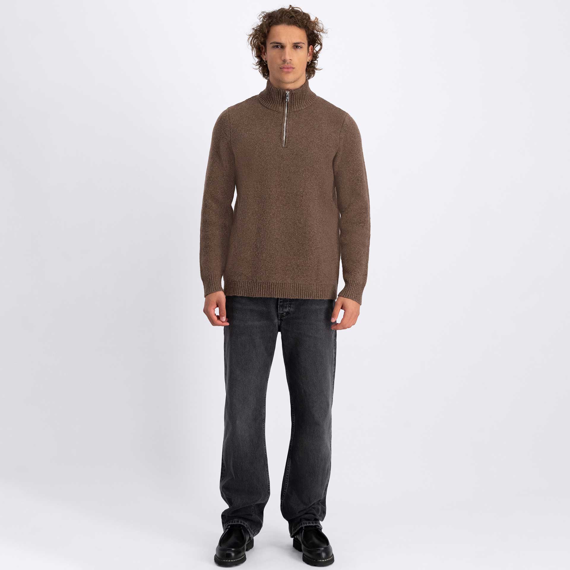 Law of the Sea Sweater Lamar
