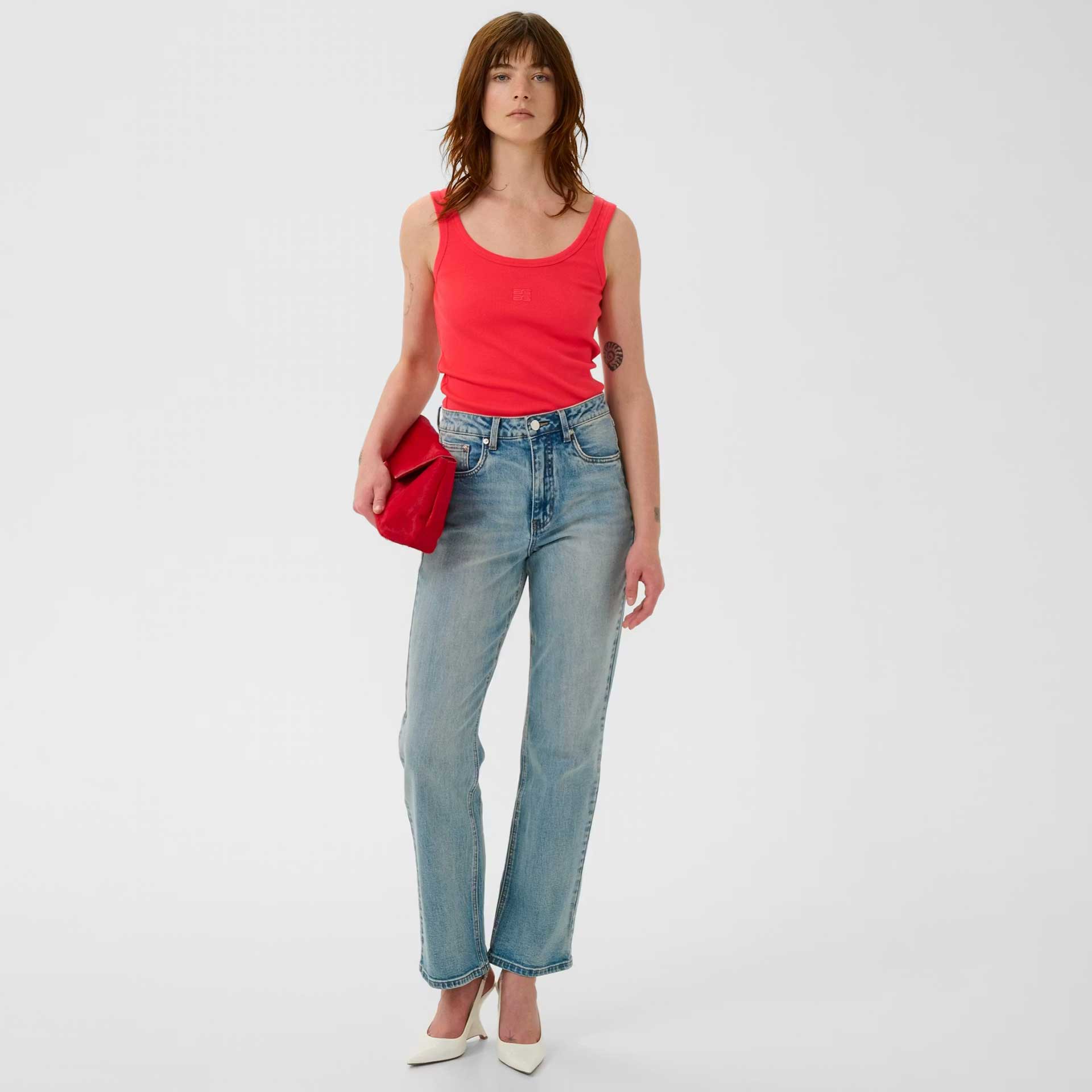 Gestuz Top Drew Logo