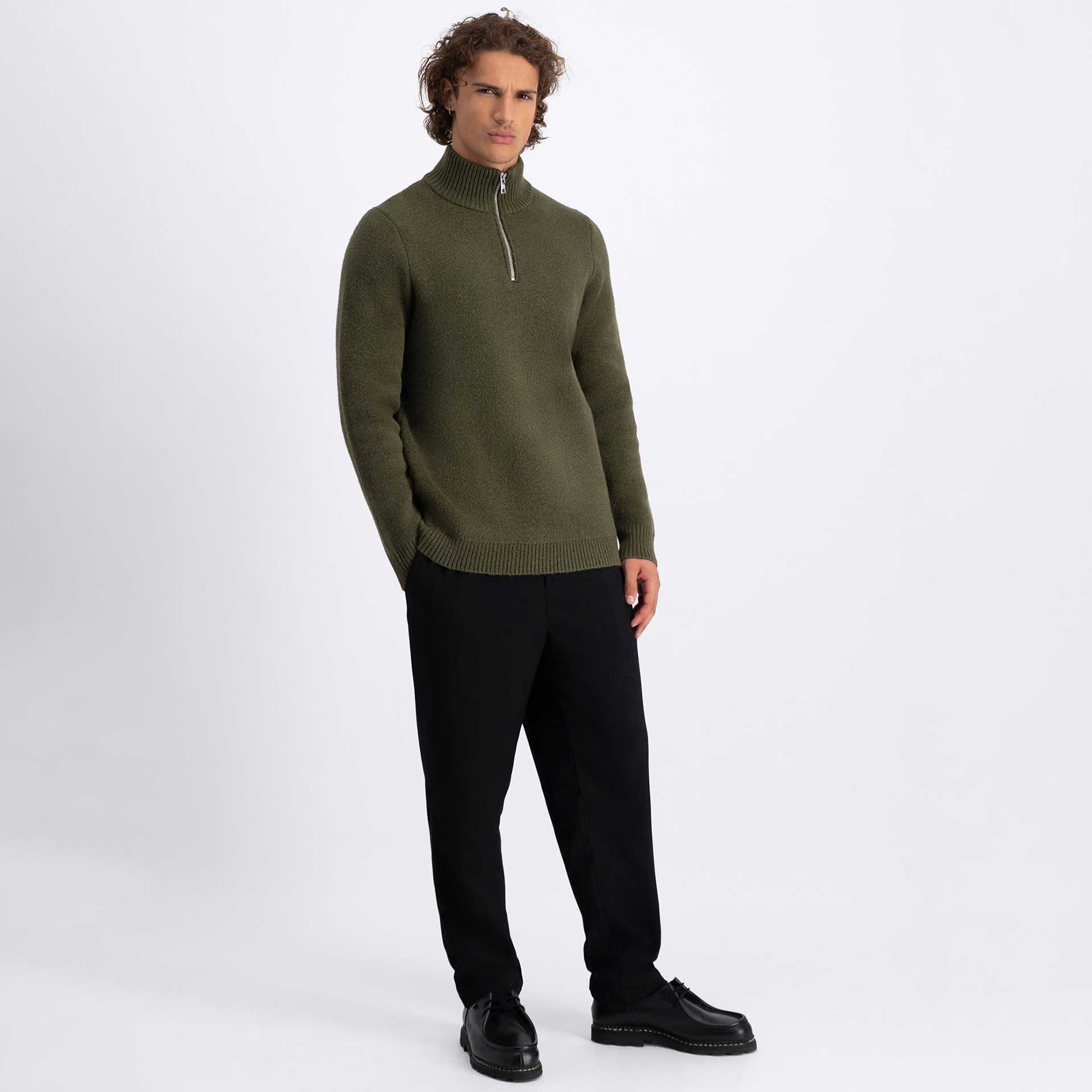 Law of the Sea Sweater Lamar