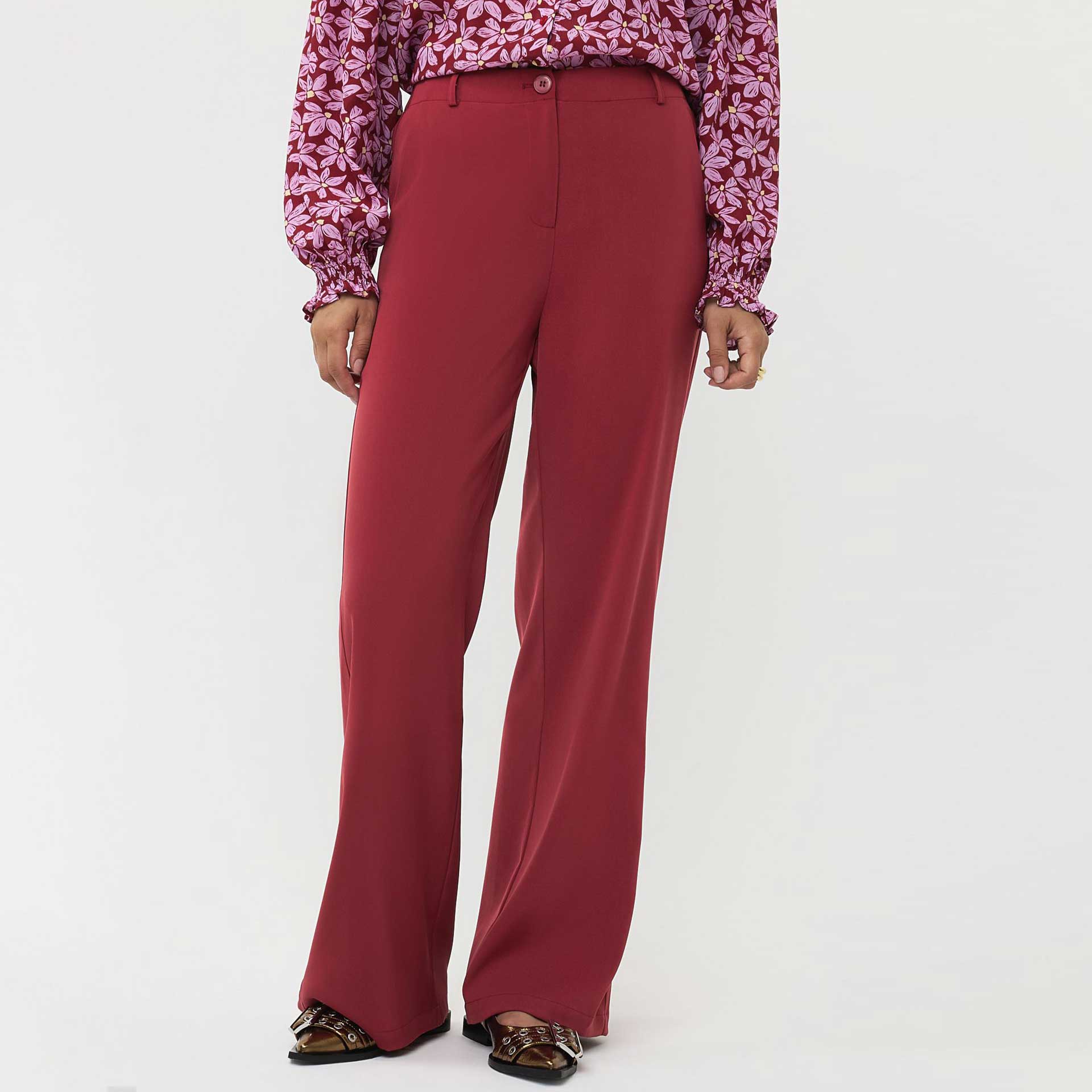 Ydence Broek Solange