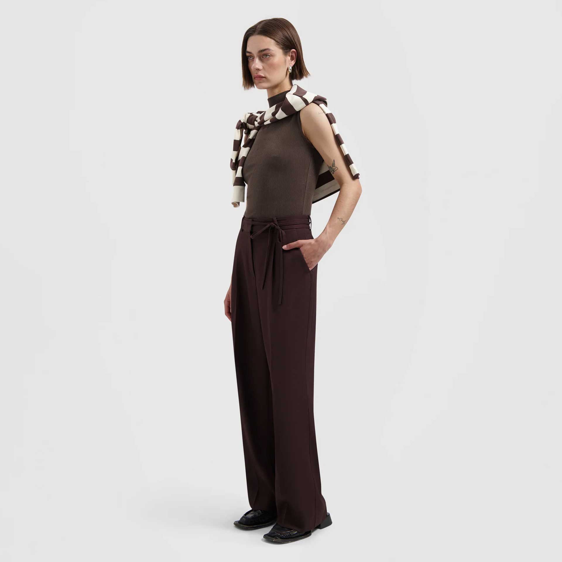 Olaf Hussein Broek Tailored