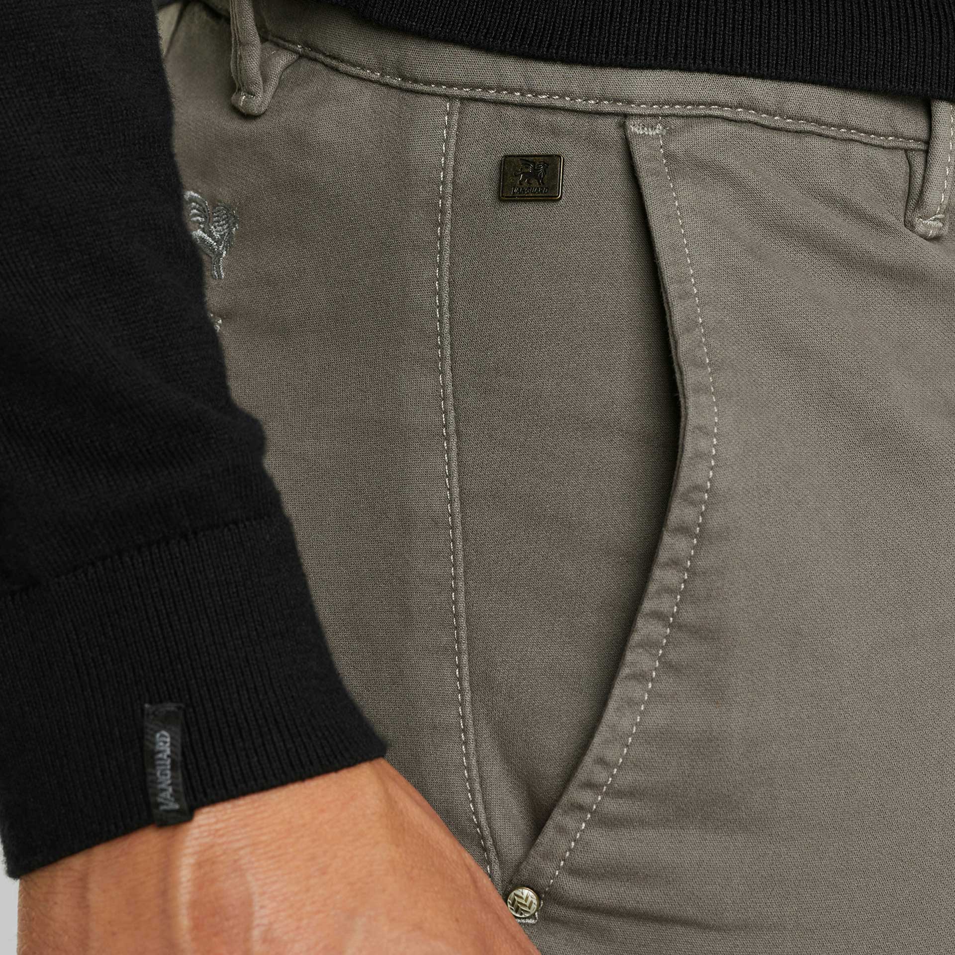 Vanguard Broek