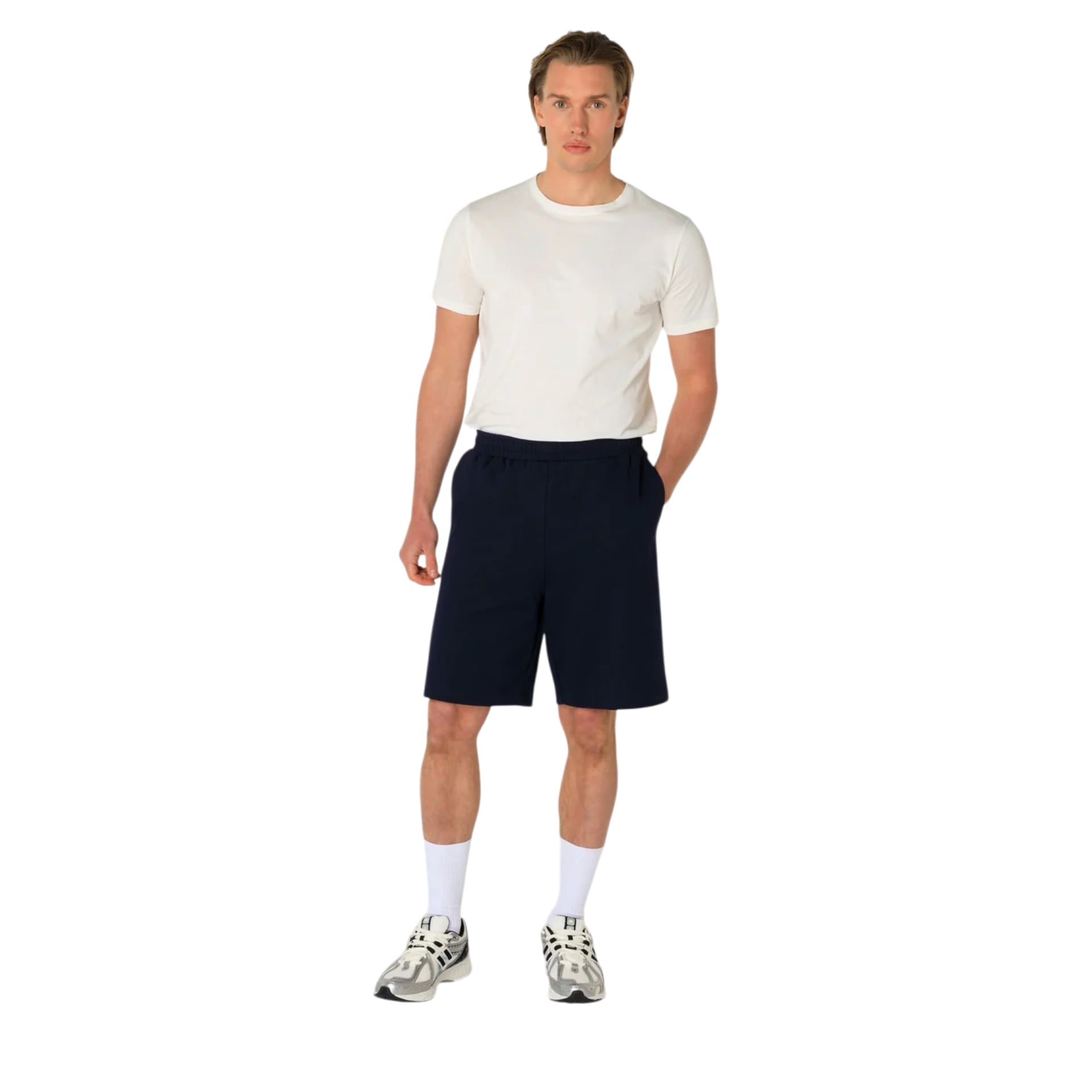 Benk Short Coen