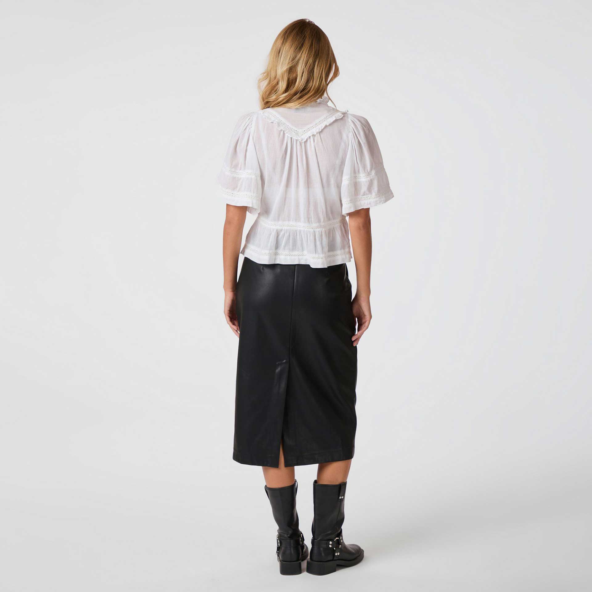 Neo Noir Blouse Evienne
