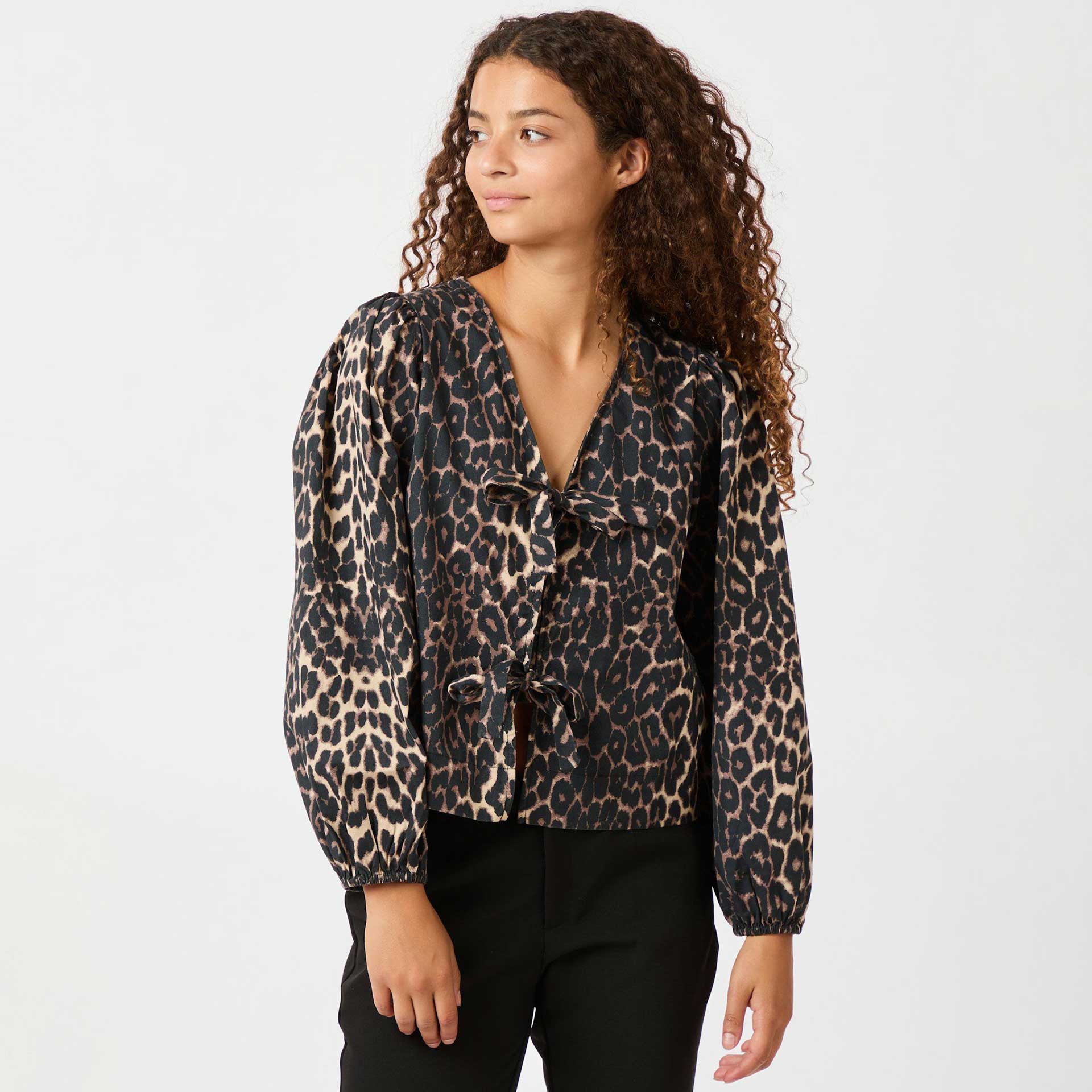 Neo Noir Blouse Tova Leo