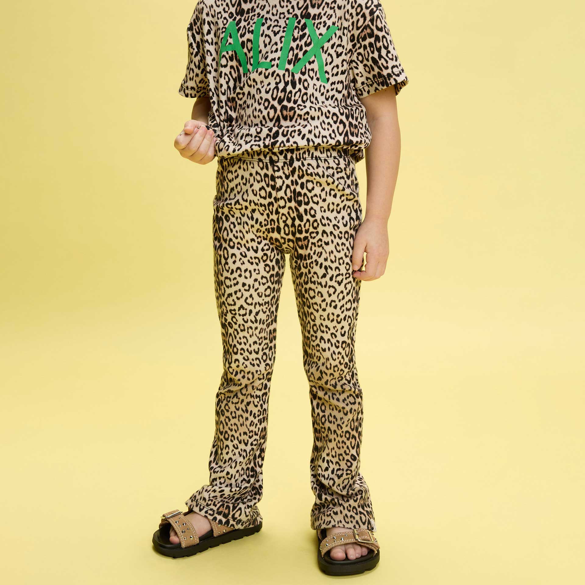 Alix Broek knitted leopard 3