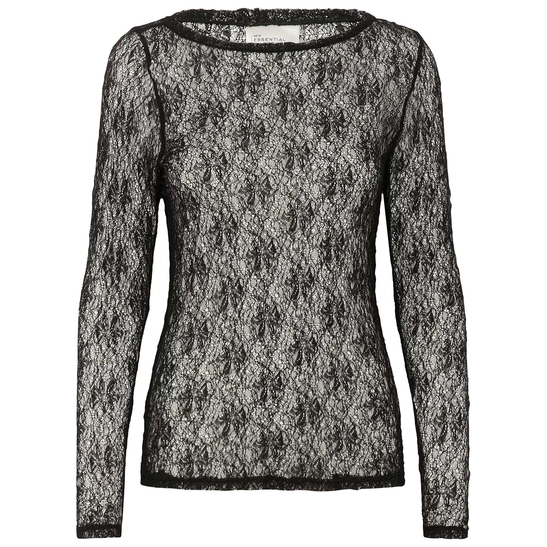 My Essential Wardrobe Truitje Rita