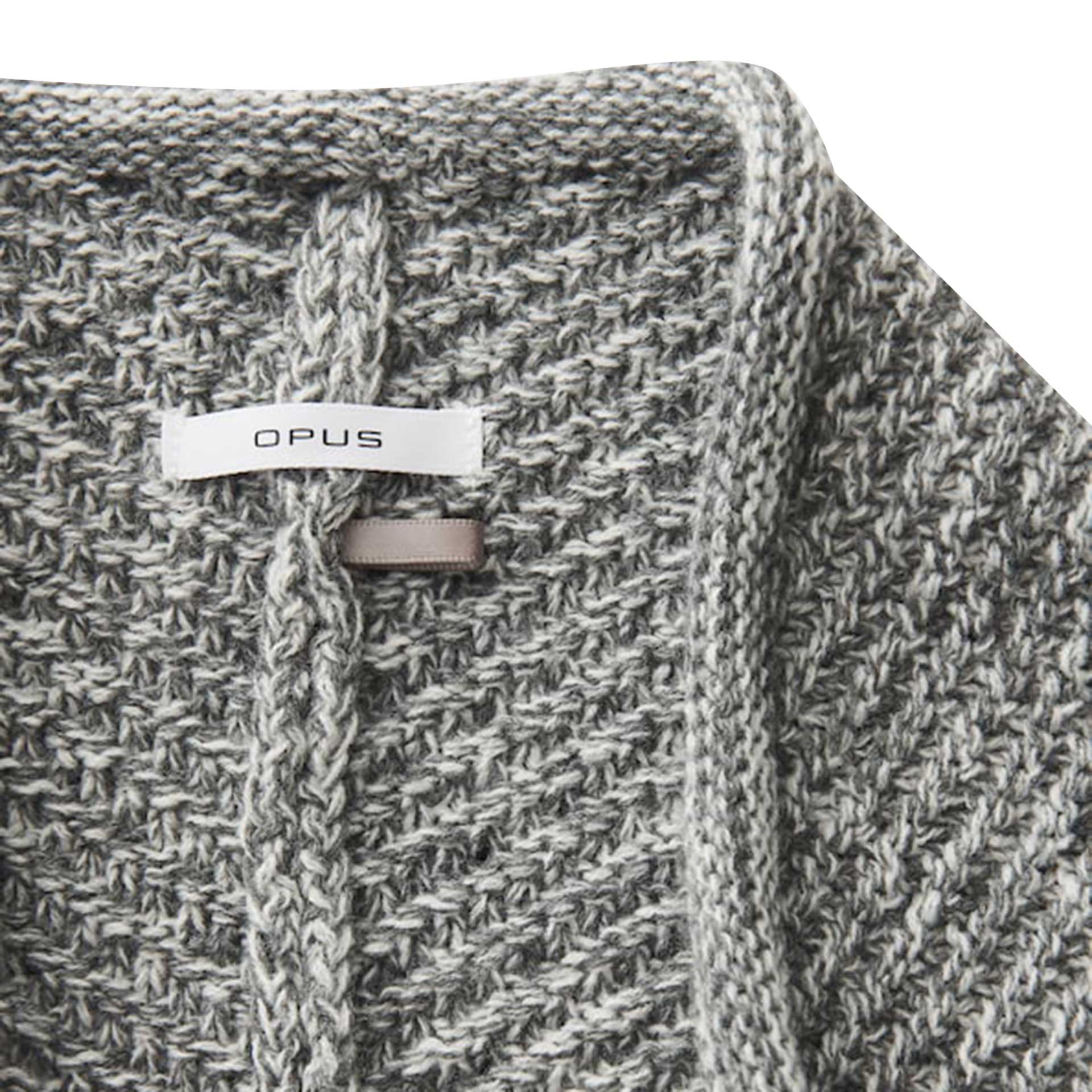 Opus Cape
