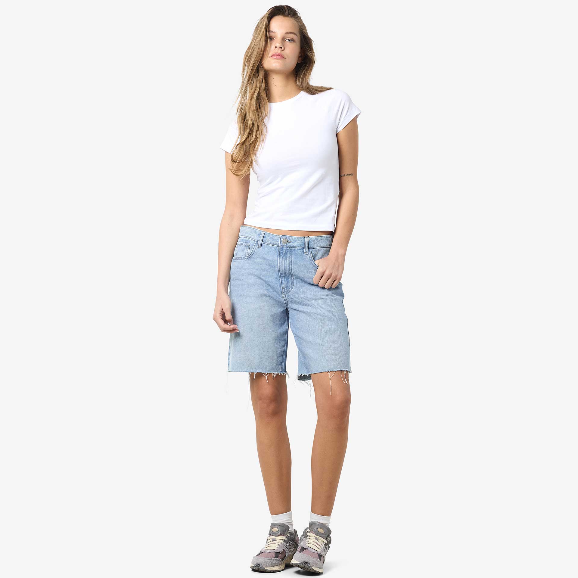 Noisy May Short Holla