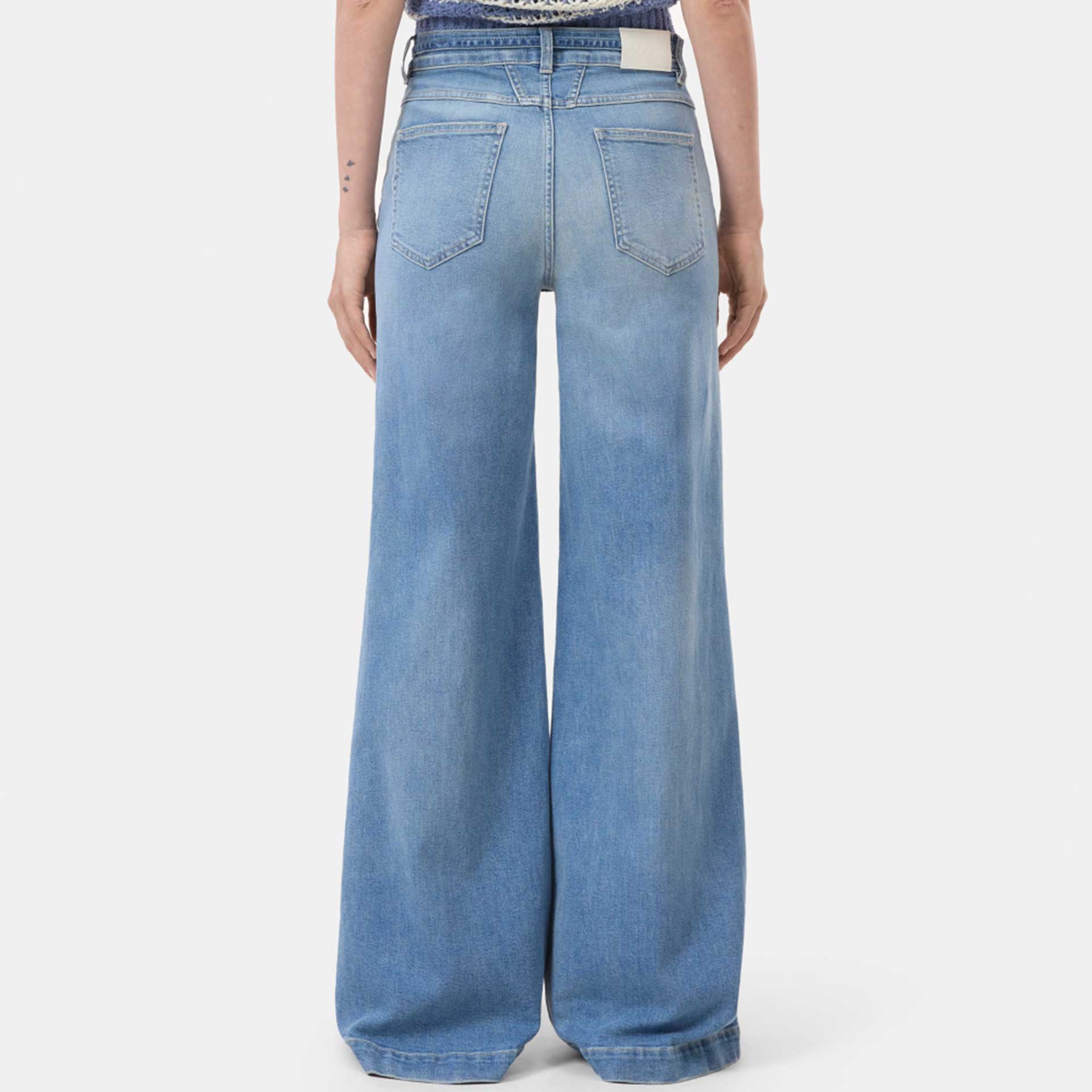 Closed Jeans Glow Up