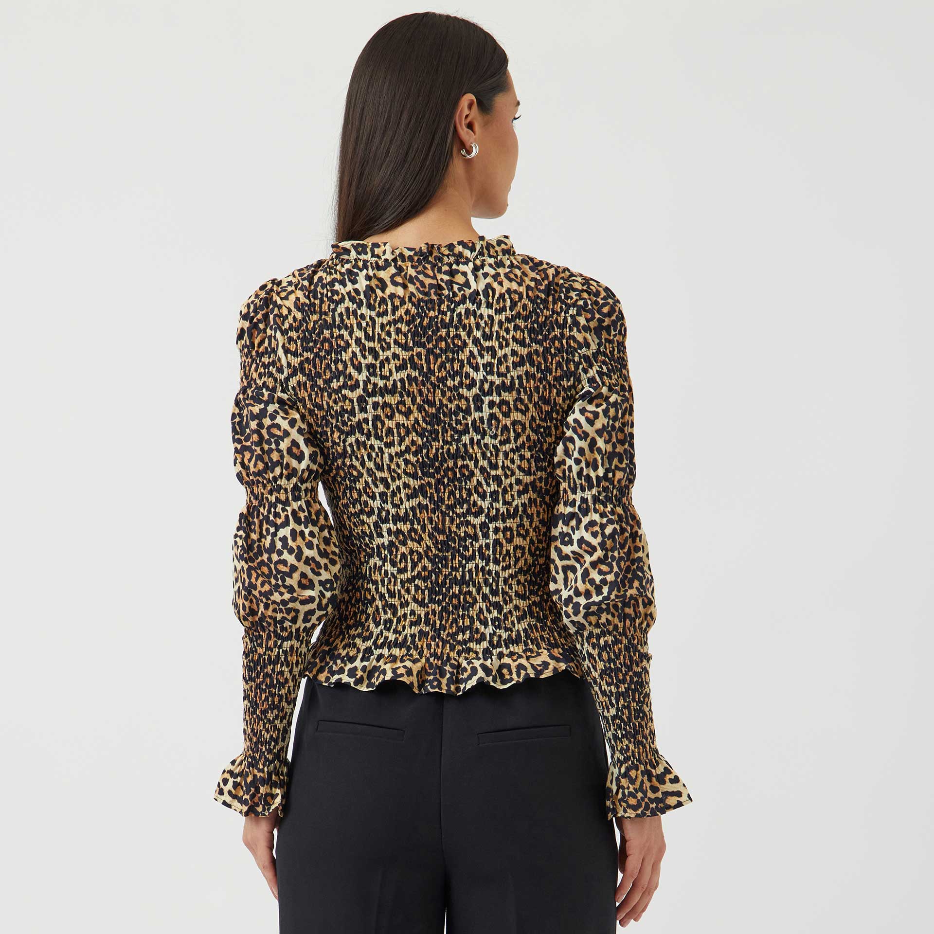 Yas Colletje Yaschemma