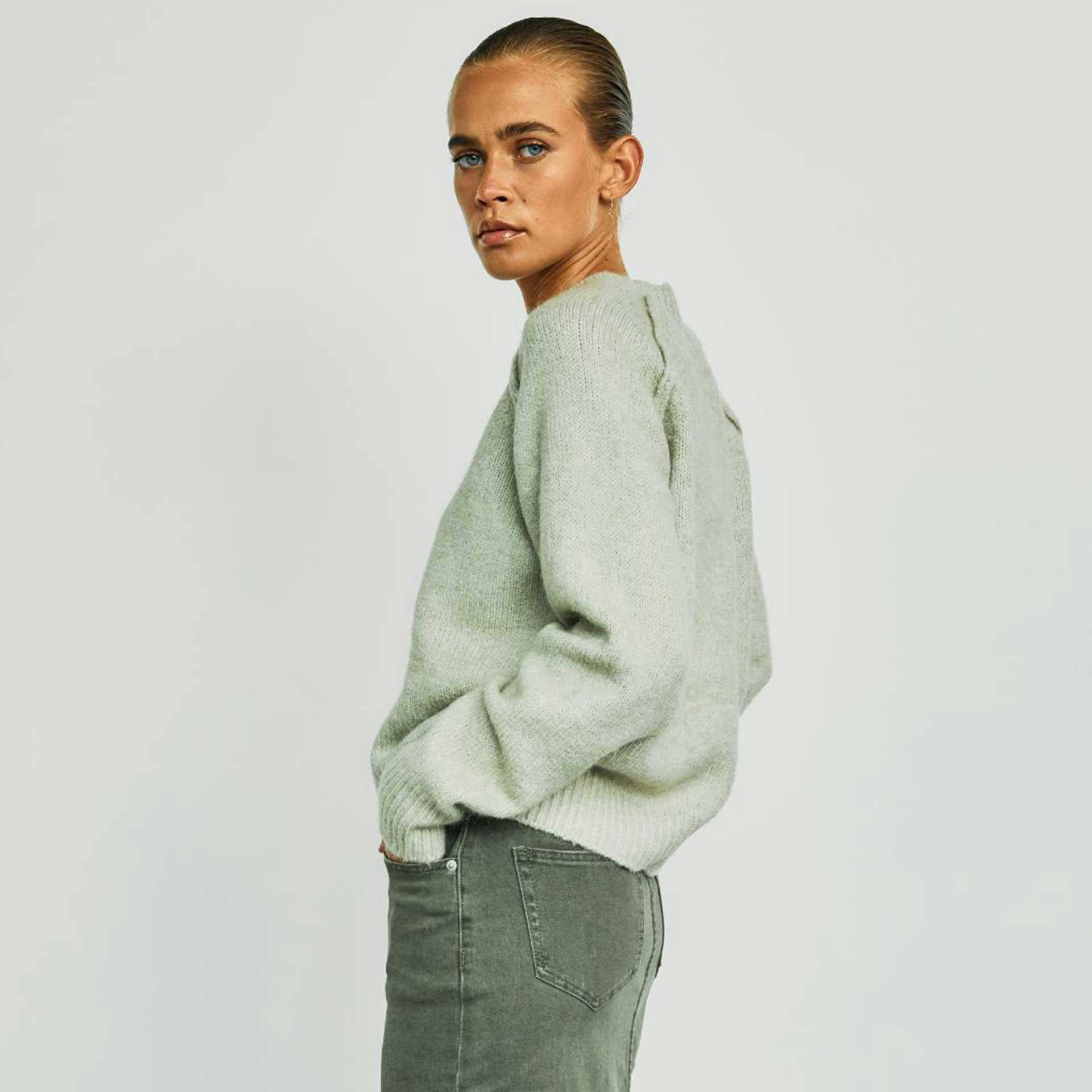 Withblack Sweater Andrea