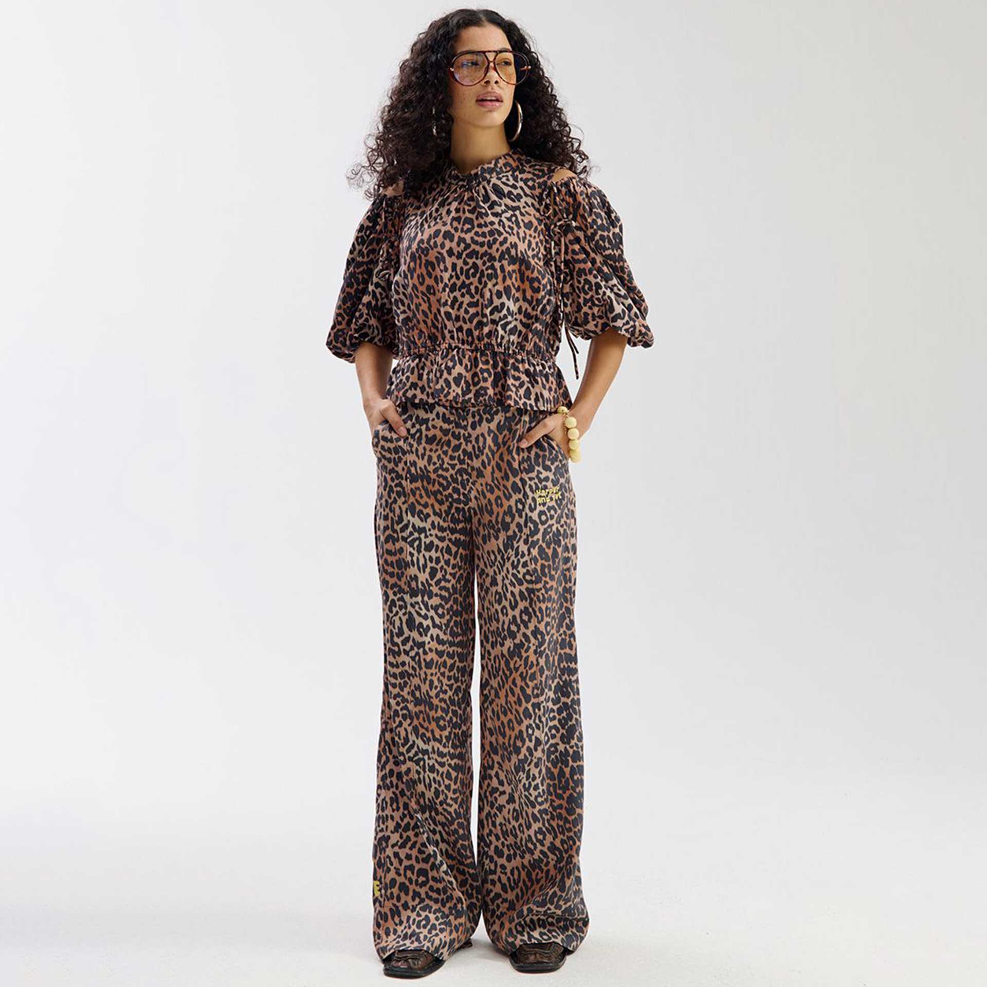 Harper & Yve Broek Holly