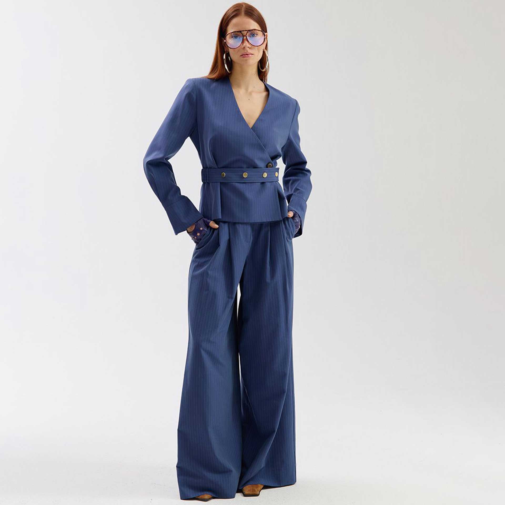 Harper & Yve Broek Mason