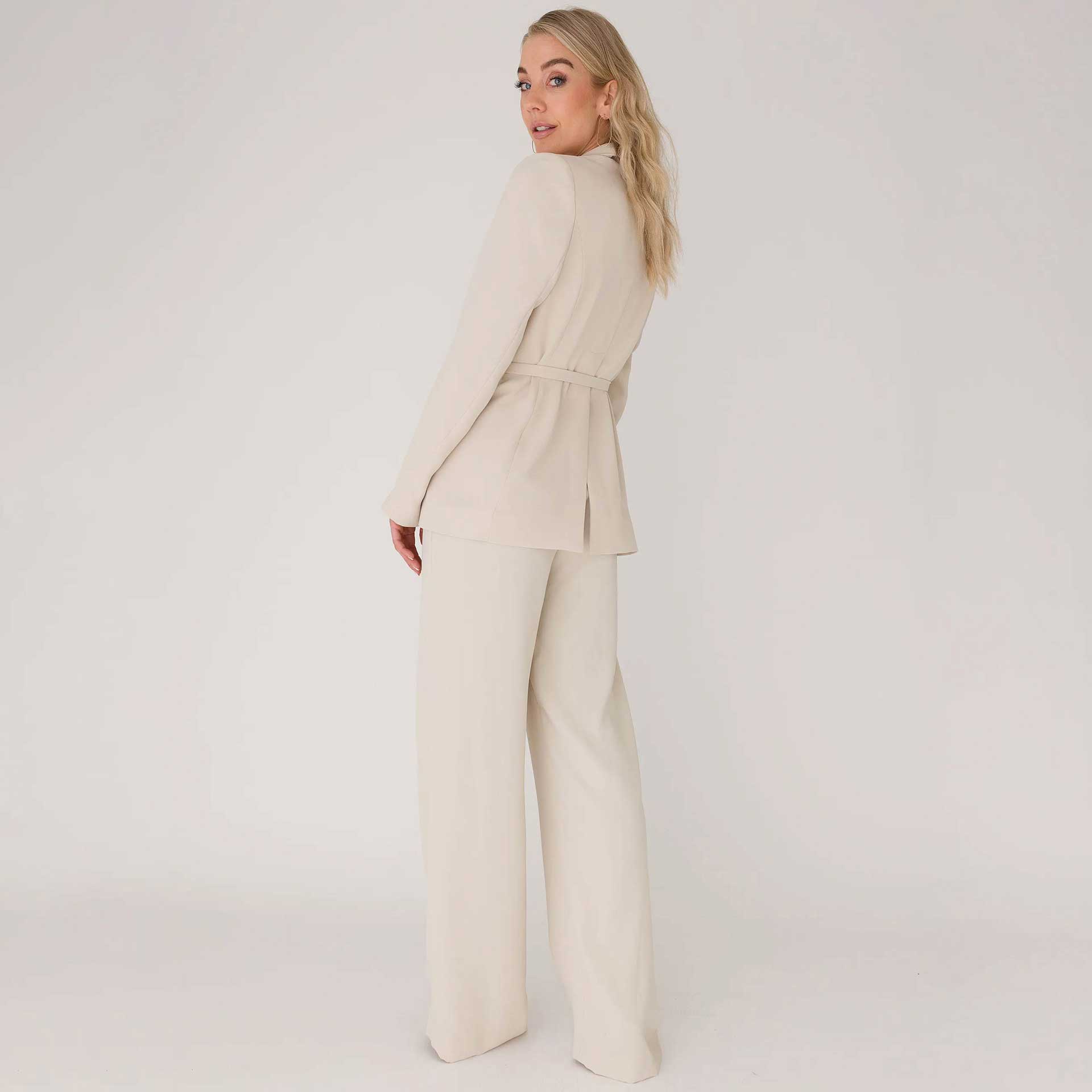 Anna  Blazer