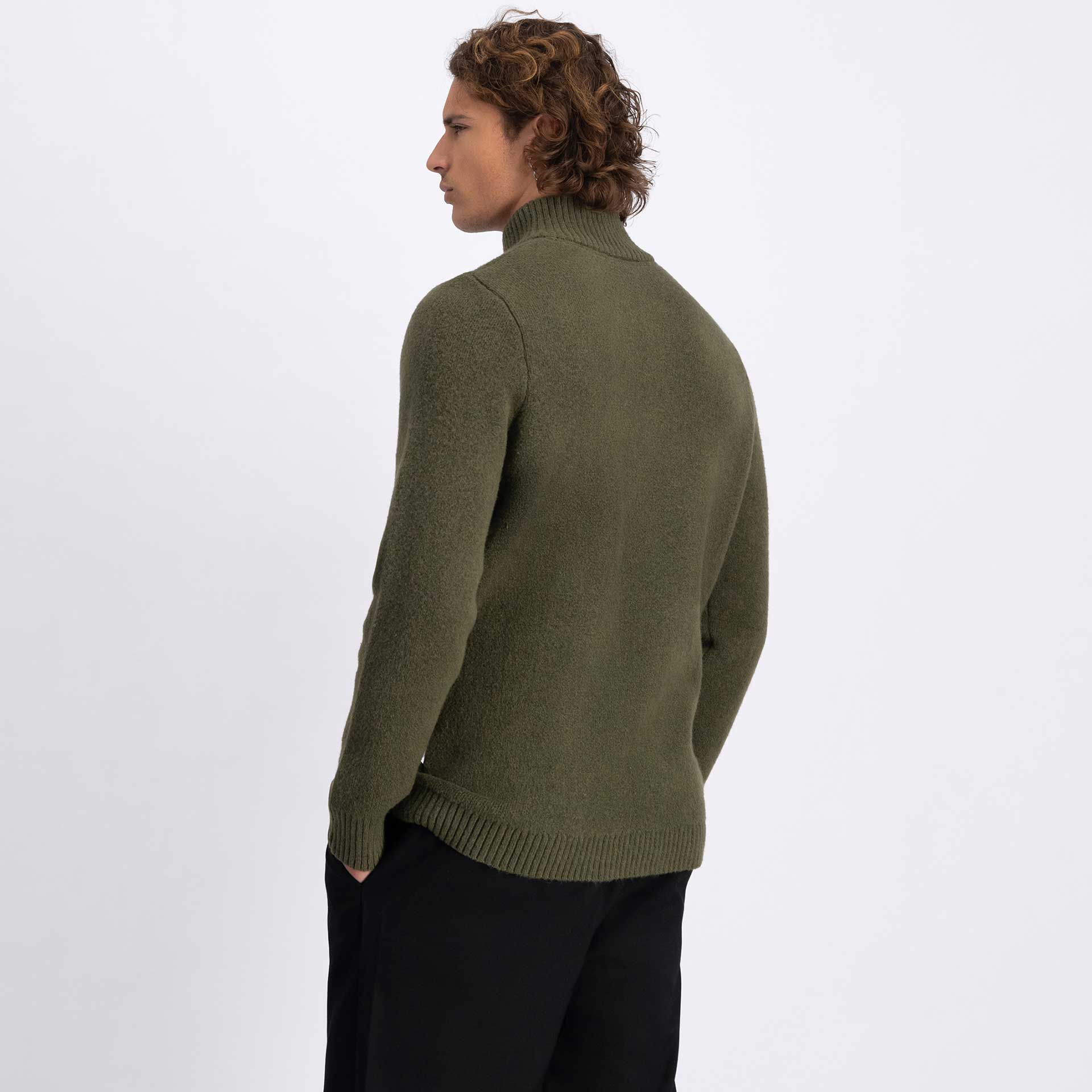 Law of the Sea Sweater Lamar