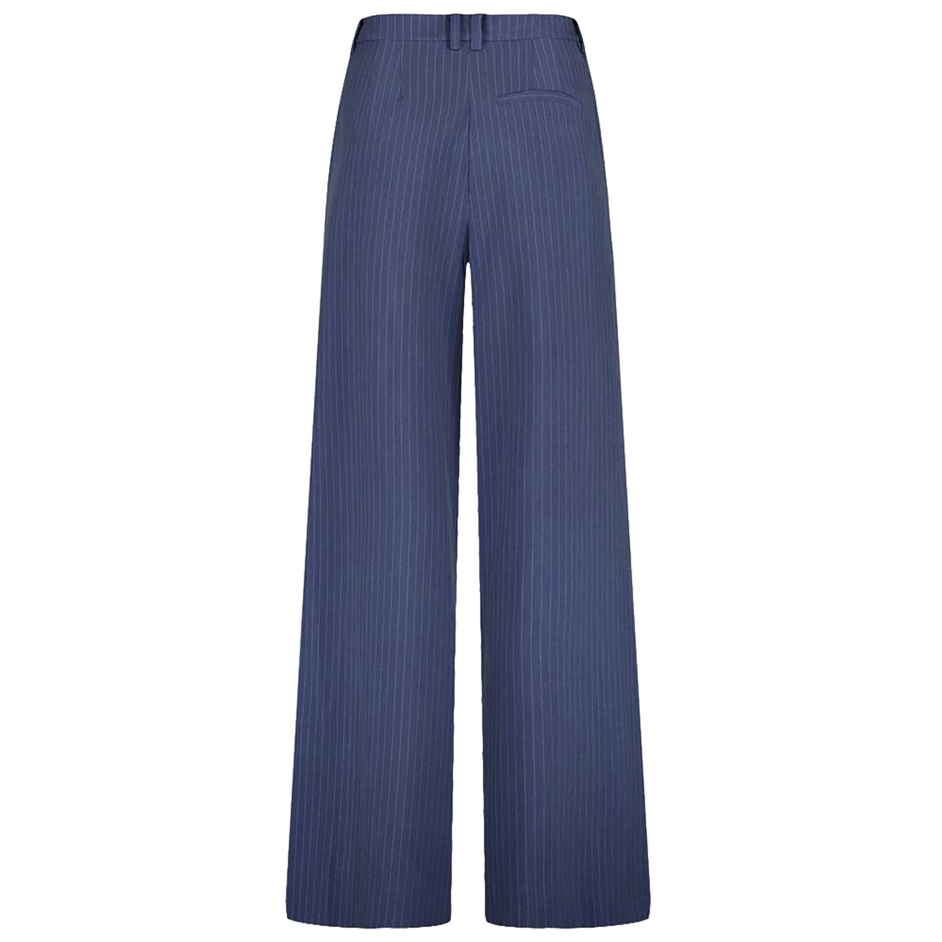 Harper & Yve Broek Mason