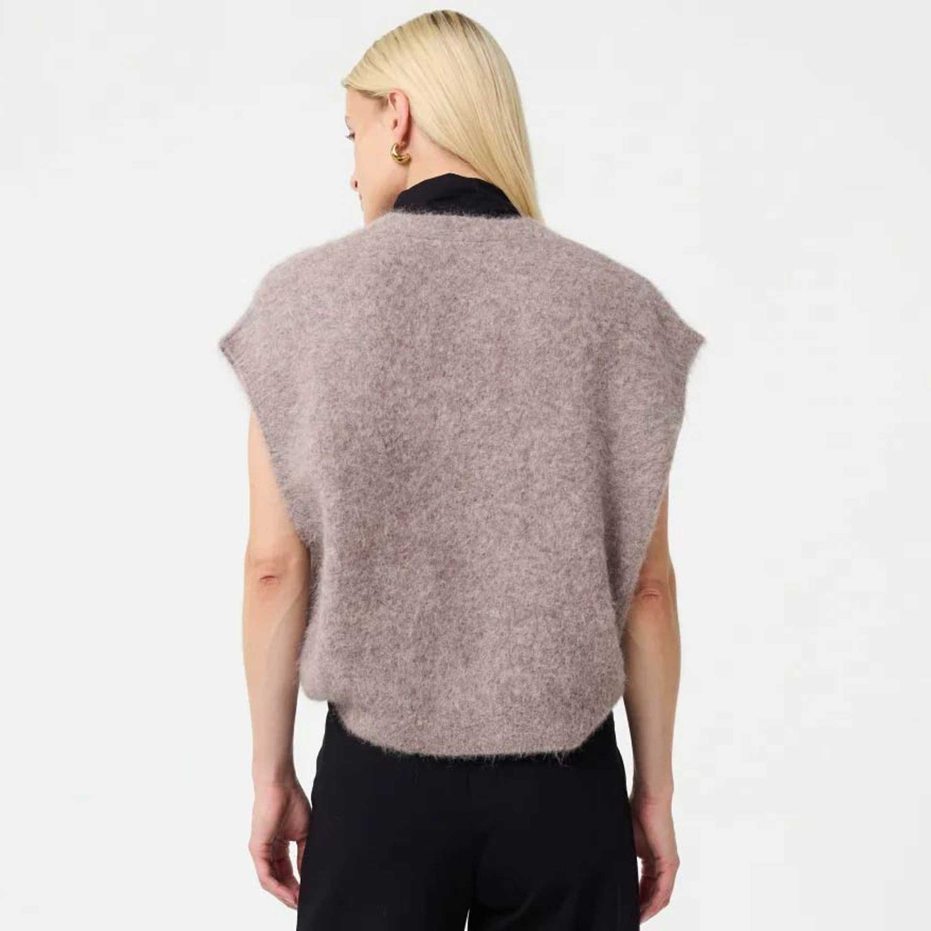 Knit-ted gilet Constance