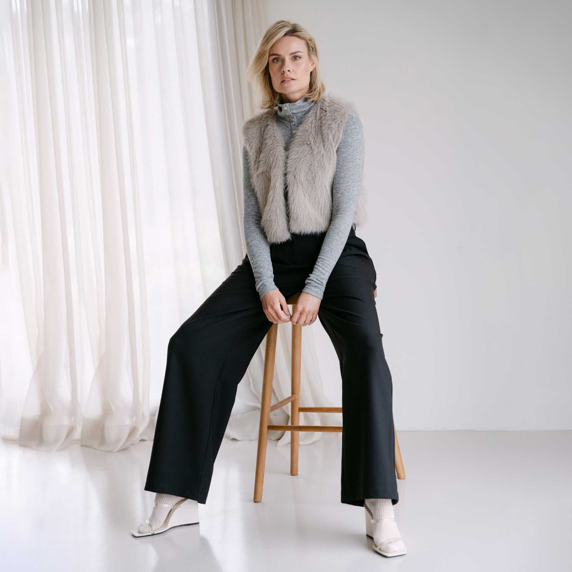 Aimee the Label  Gilet Isla