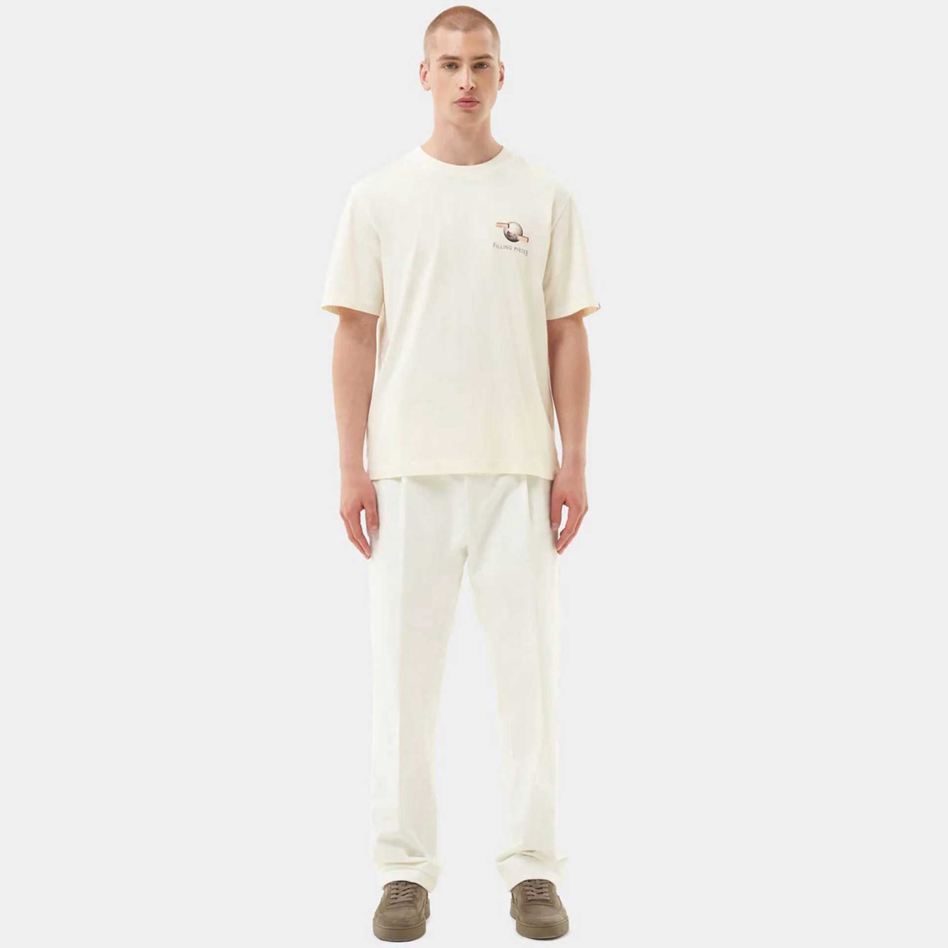 Filling Pieces T-shirt